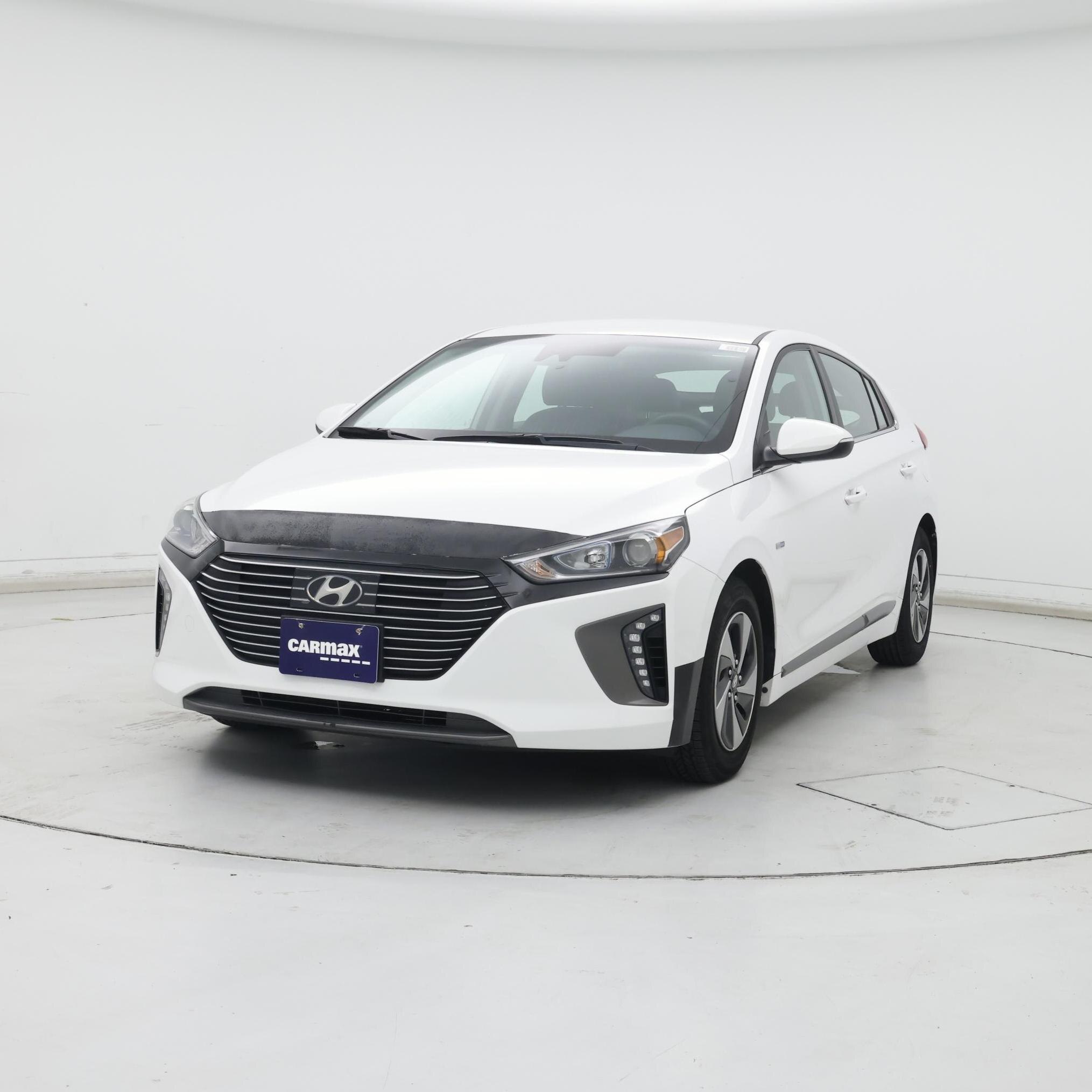 Thumbnail: 2019 Hyundai Ioniq - 4