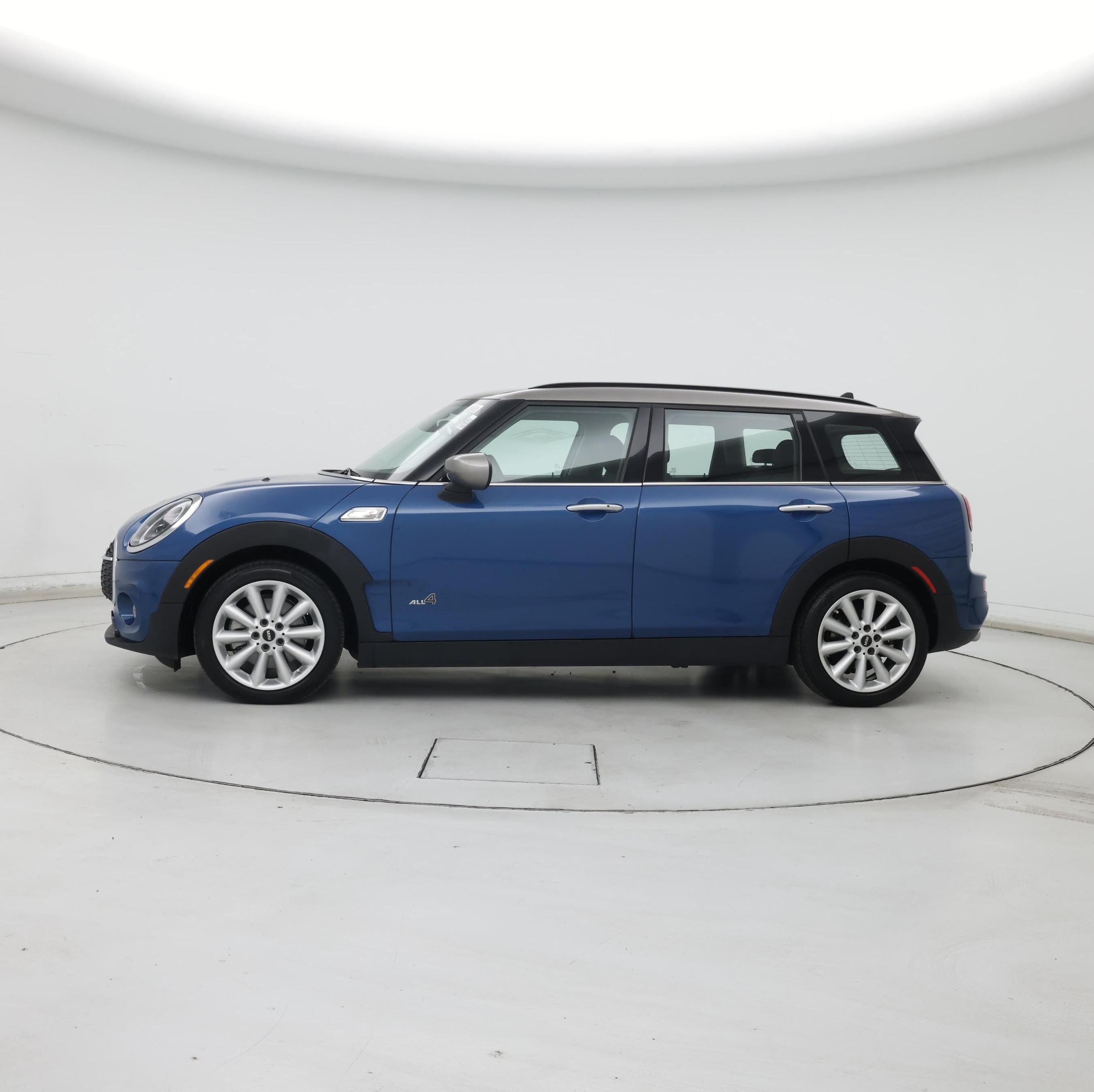 Thumbnail: 2023 MINI Cooper Clubman - 3