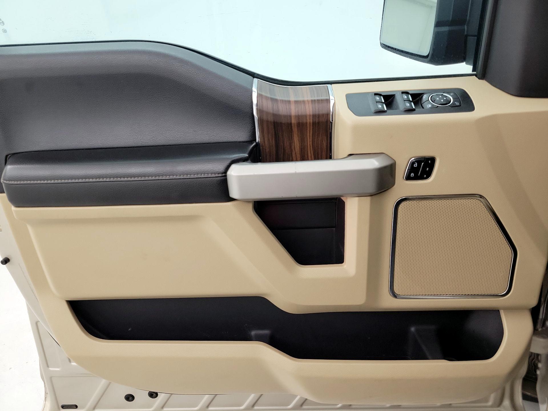 Thumbnail: 2017 Ford F-150 - 12