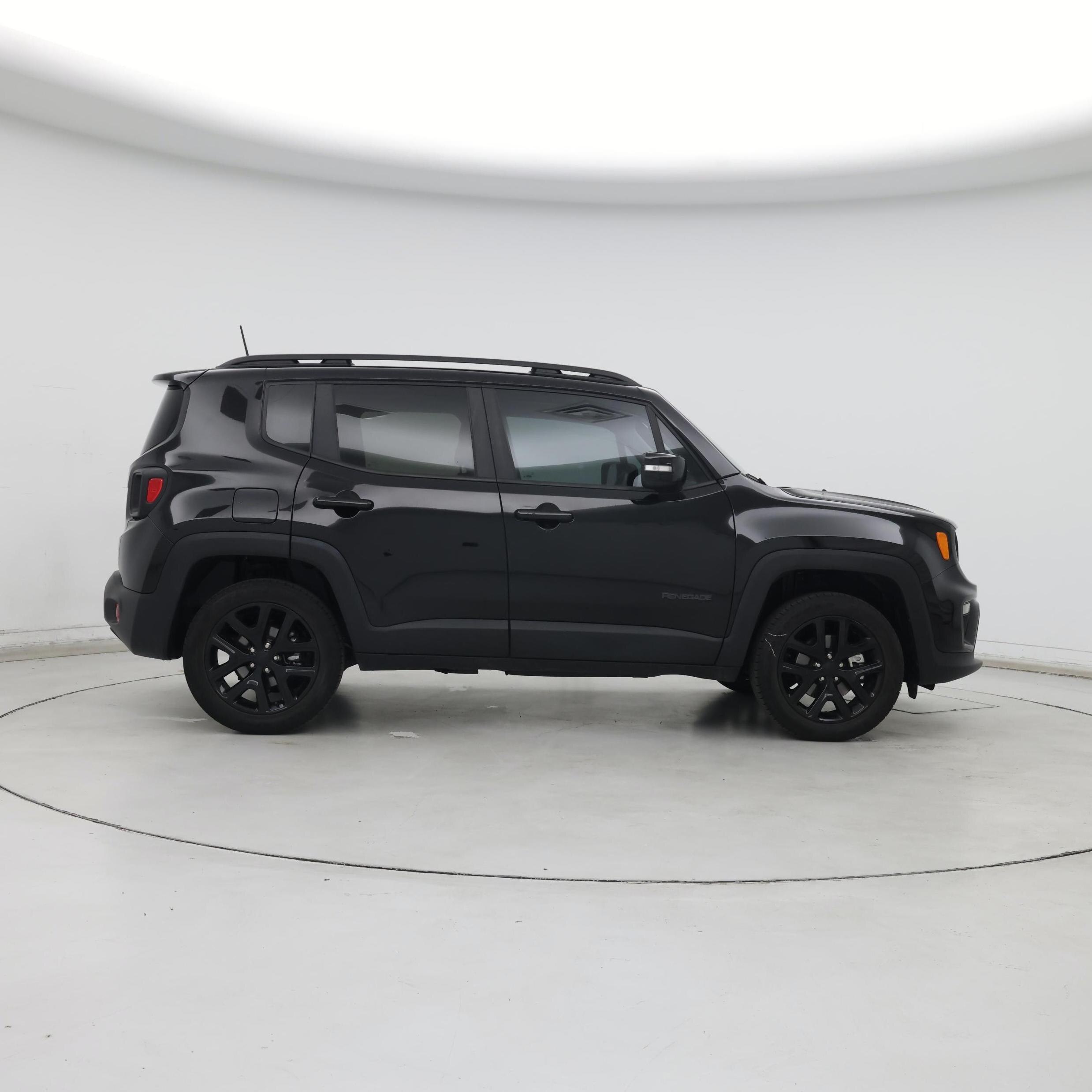 Thumbnail: 2023 Jeep Renegade - 7
