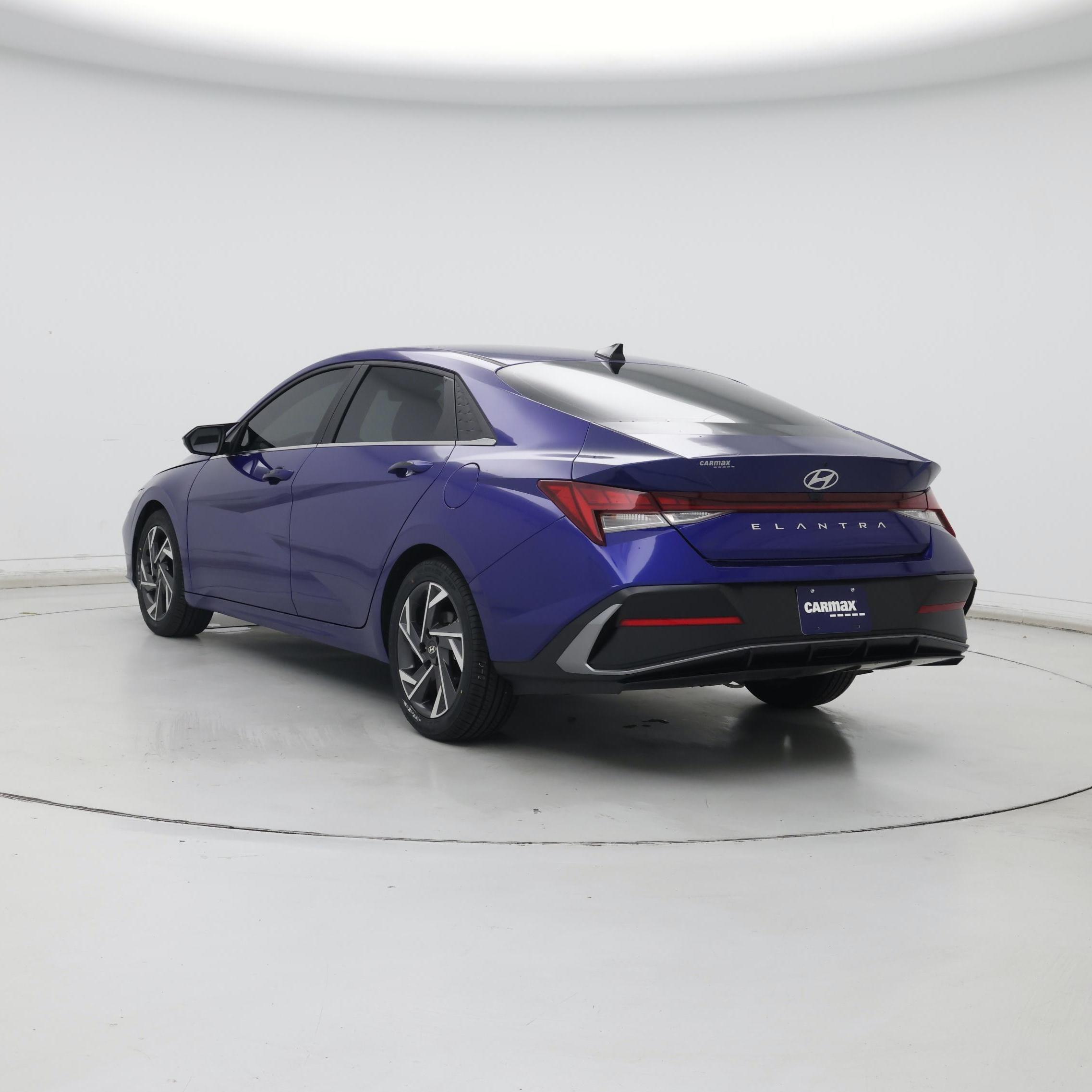 Thumbnail: 2024 Hyundai Elantra - 2