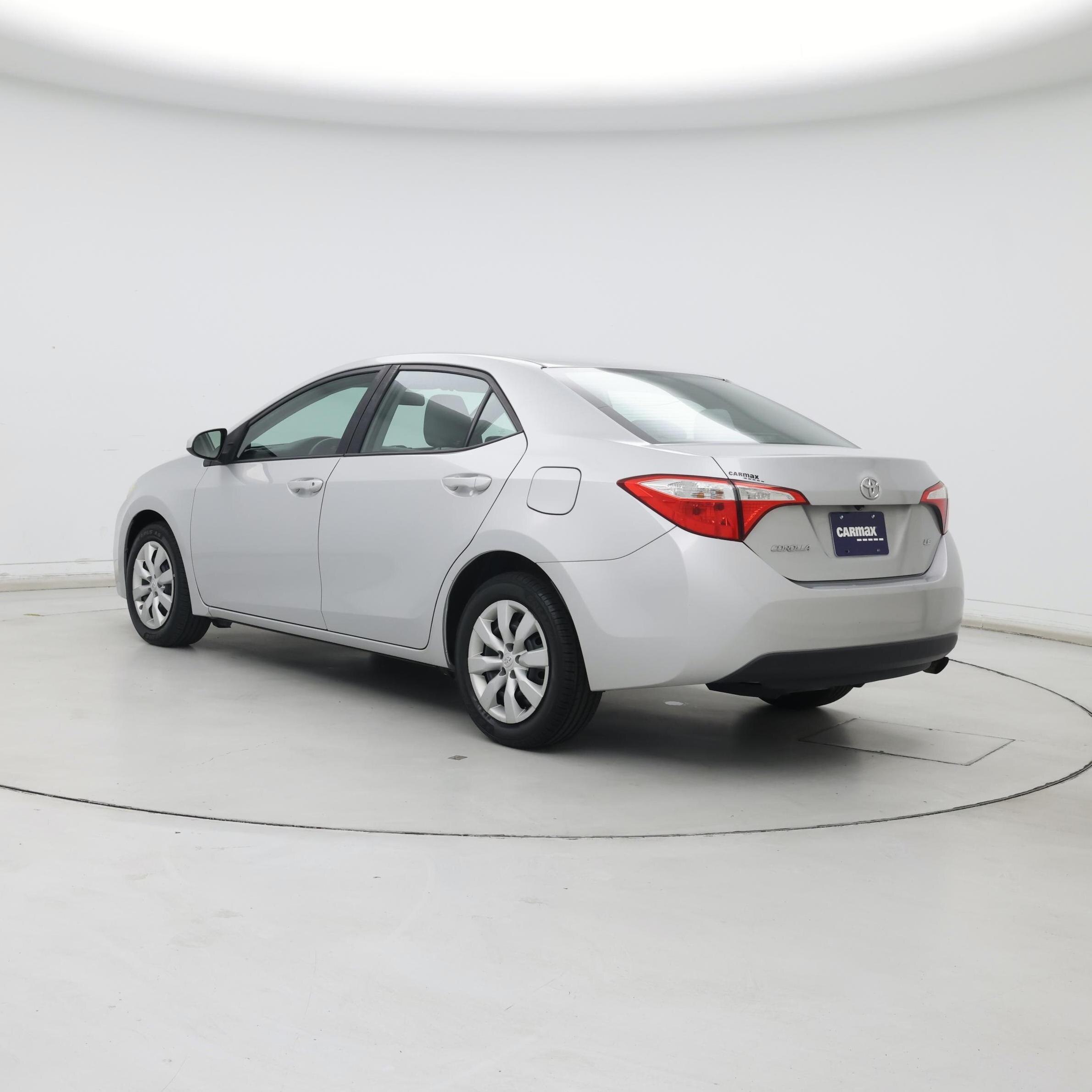 Thumbnail: 2015 Toyota Corolla - 2
