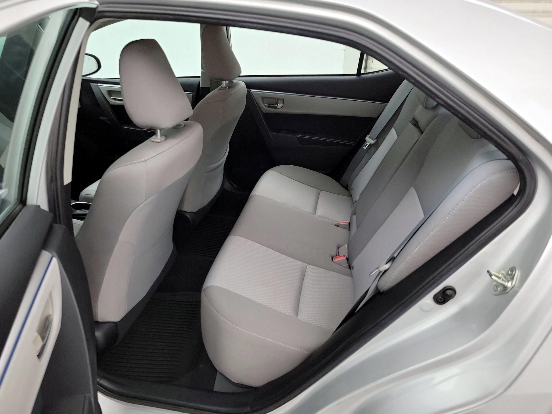 Thumbnail: 2015 Toyota Corolla - 19