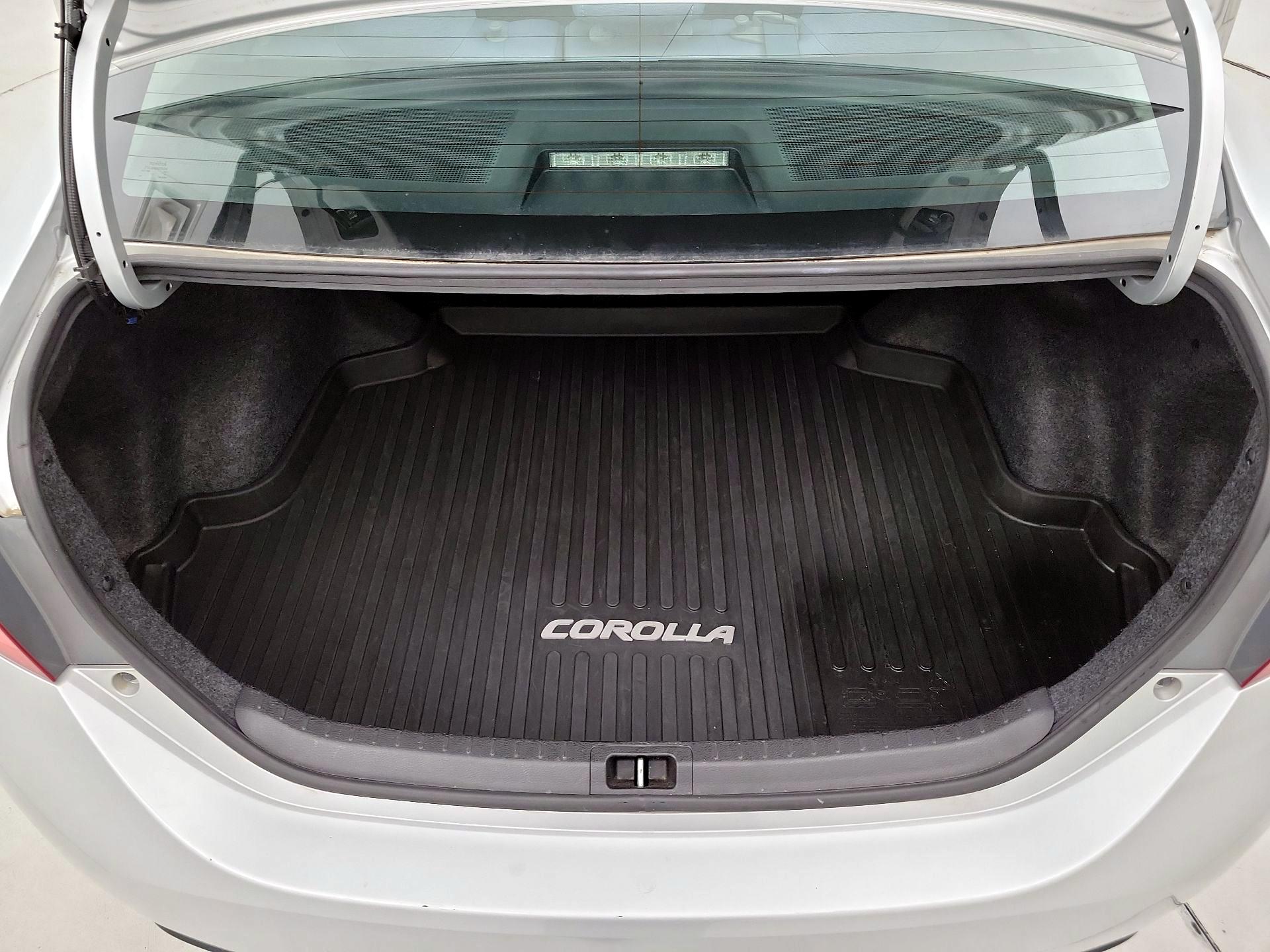 Thumbnail: 2015 Toyota Corolla - 20