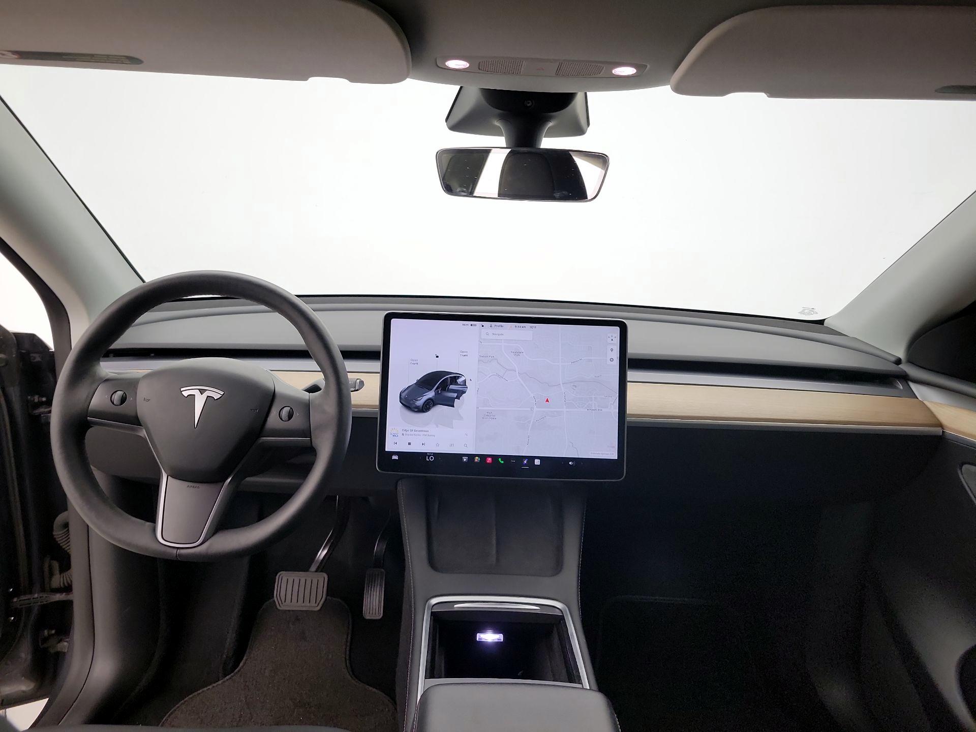 Thumbnail: 2022 Tesla Model Y - 9