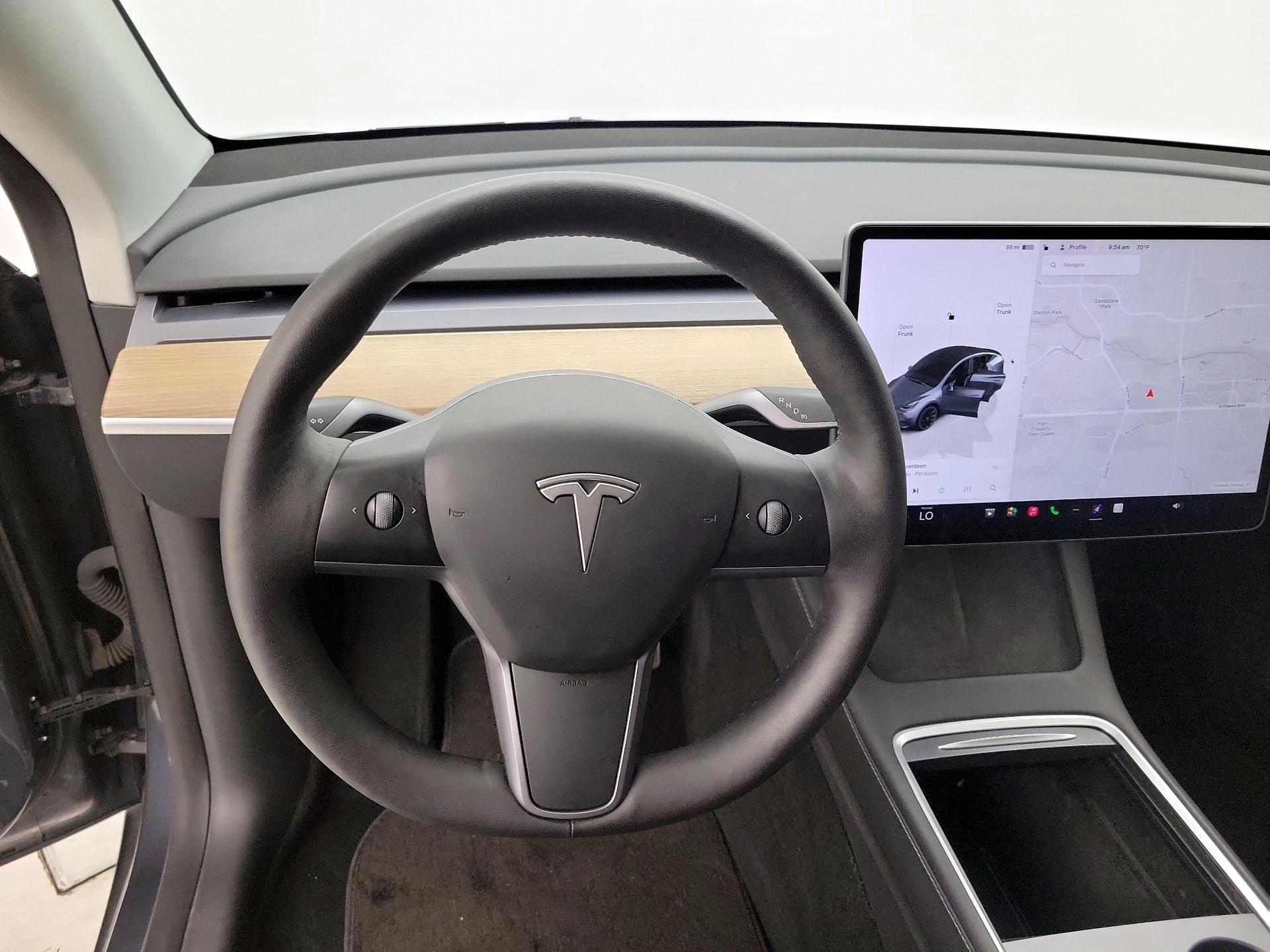 Thumbnail: 2022 Tesla Model Y - 10