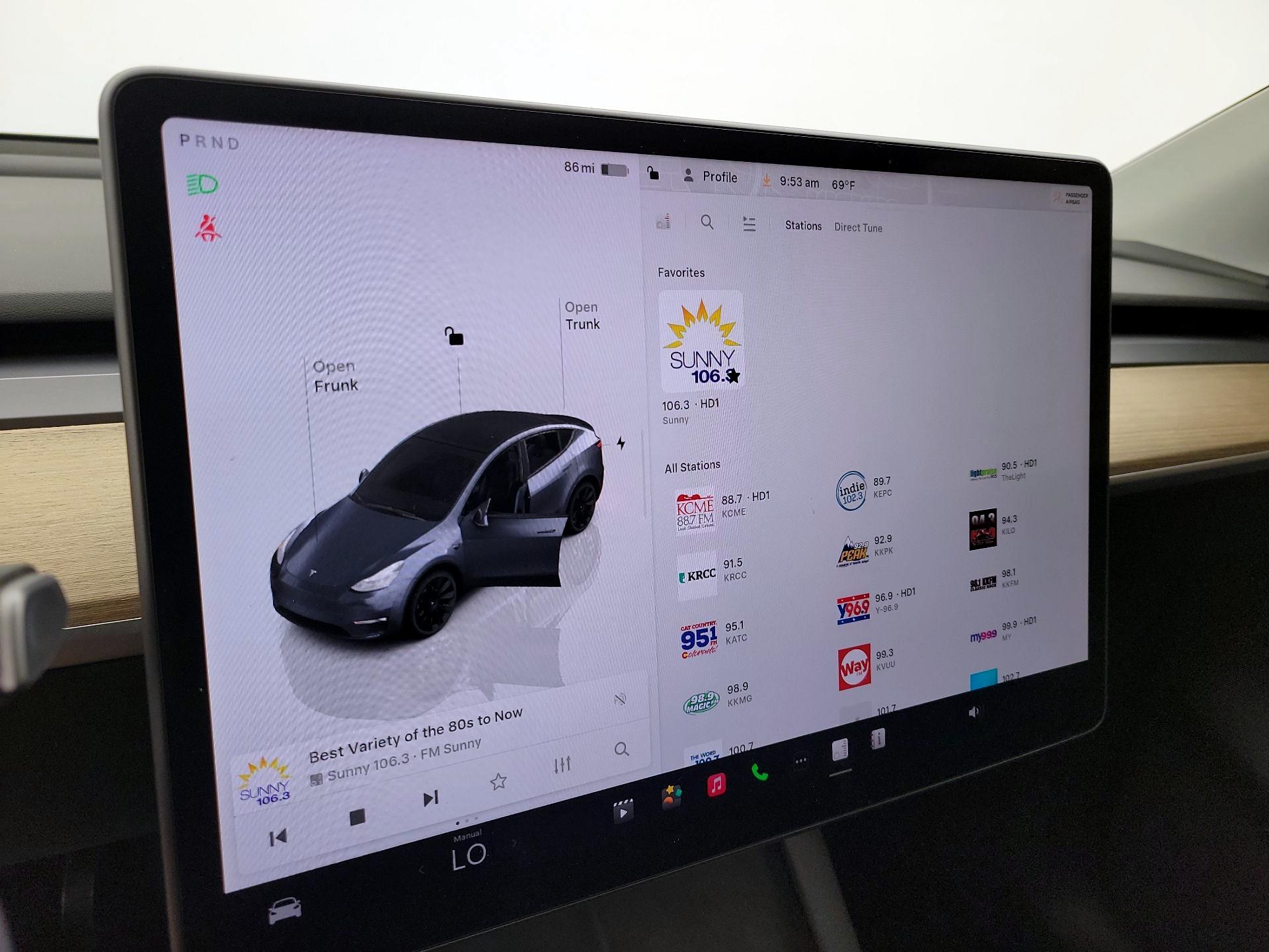Thumbnail: 2022 Tesla Model Y - 15
