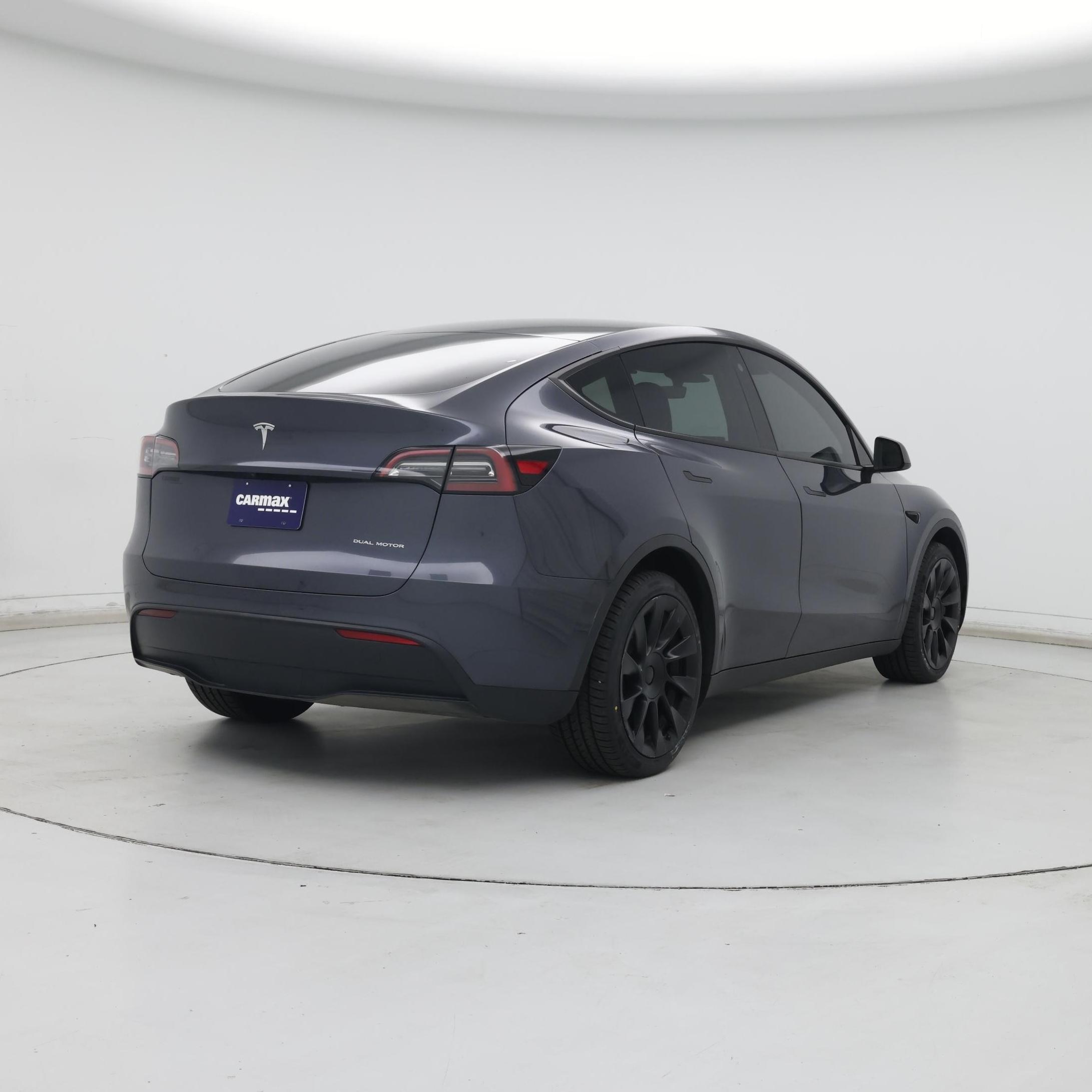Thumbnail: 2022 Tesla Model Y - 8