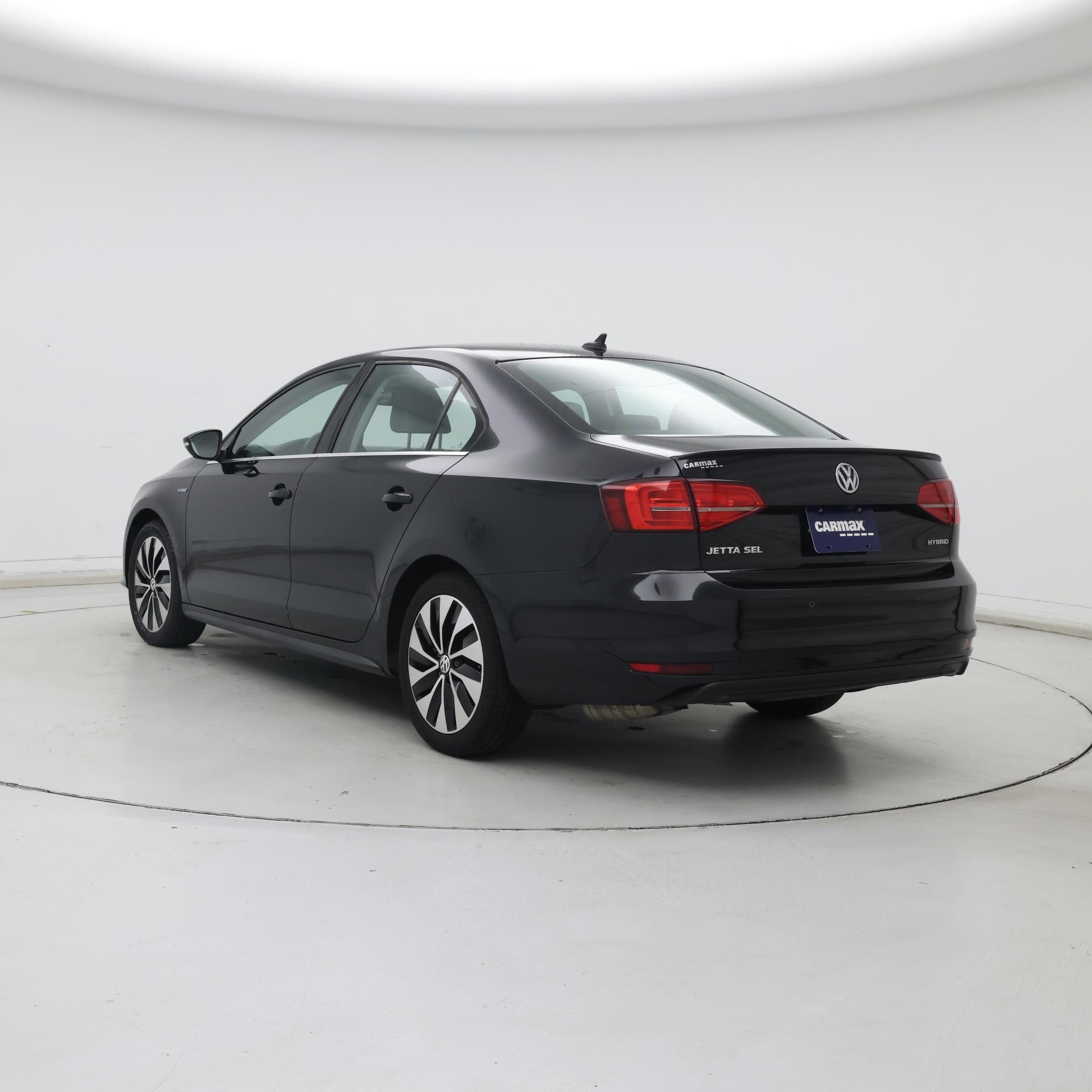 Thumbnail: 2015 Volkswagen Jetta - 2