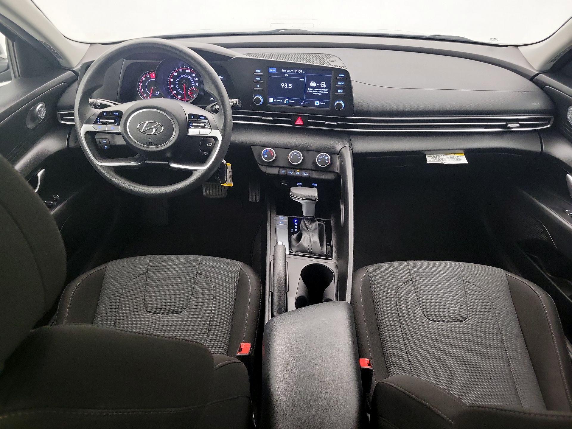 Thumbnail: 2021 Hyundai Elantra - 9