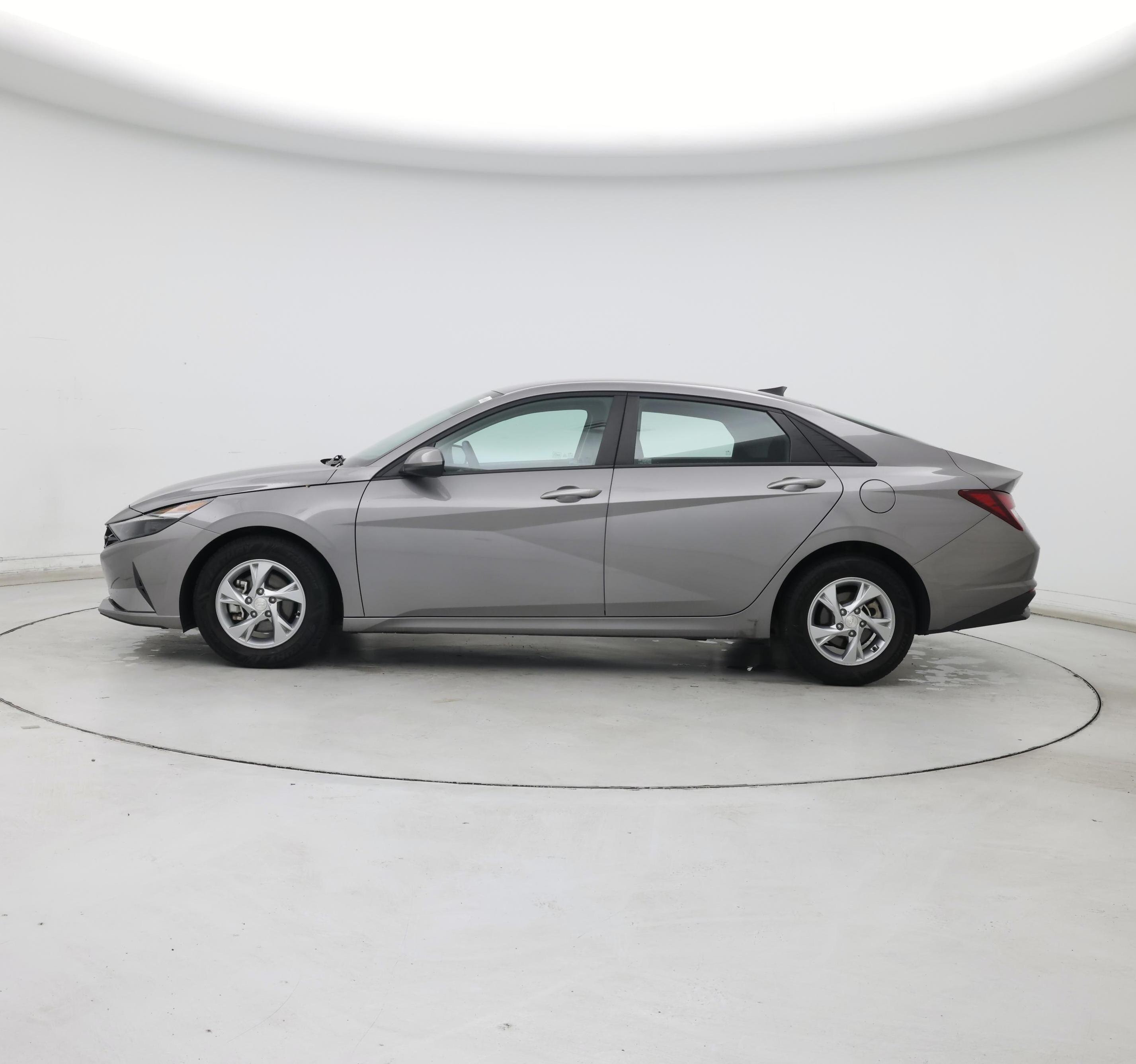 Thumbnail: 2021 Hyundai Elantra - 3