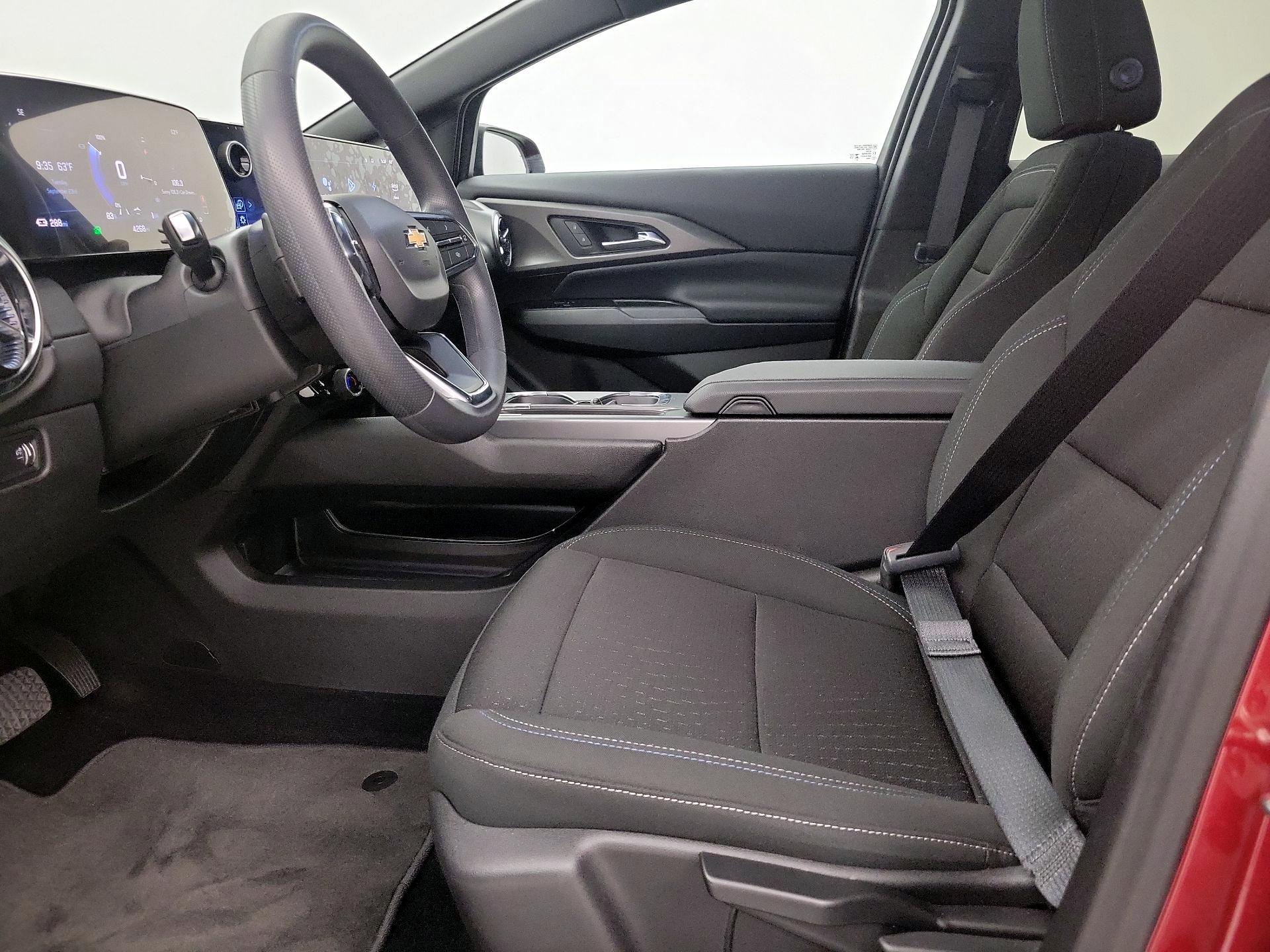 Thumbnail: 2025 Chevrolet Equinox - 11
