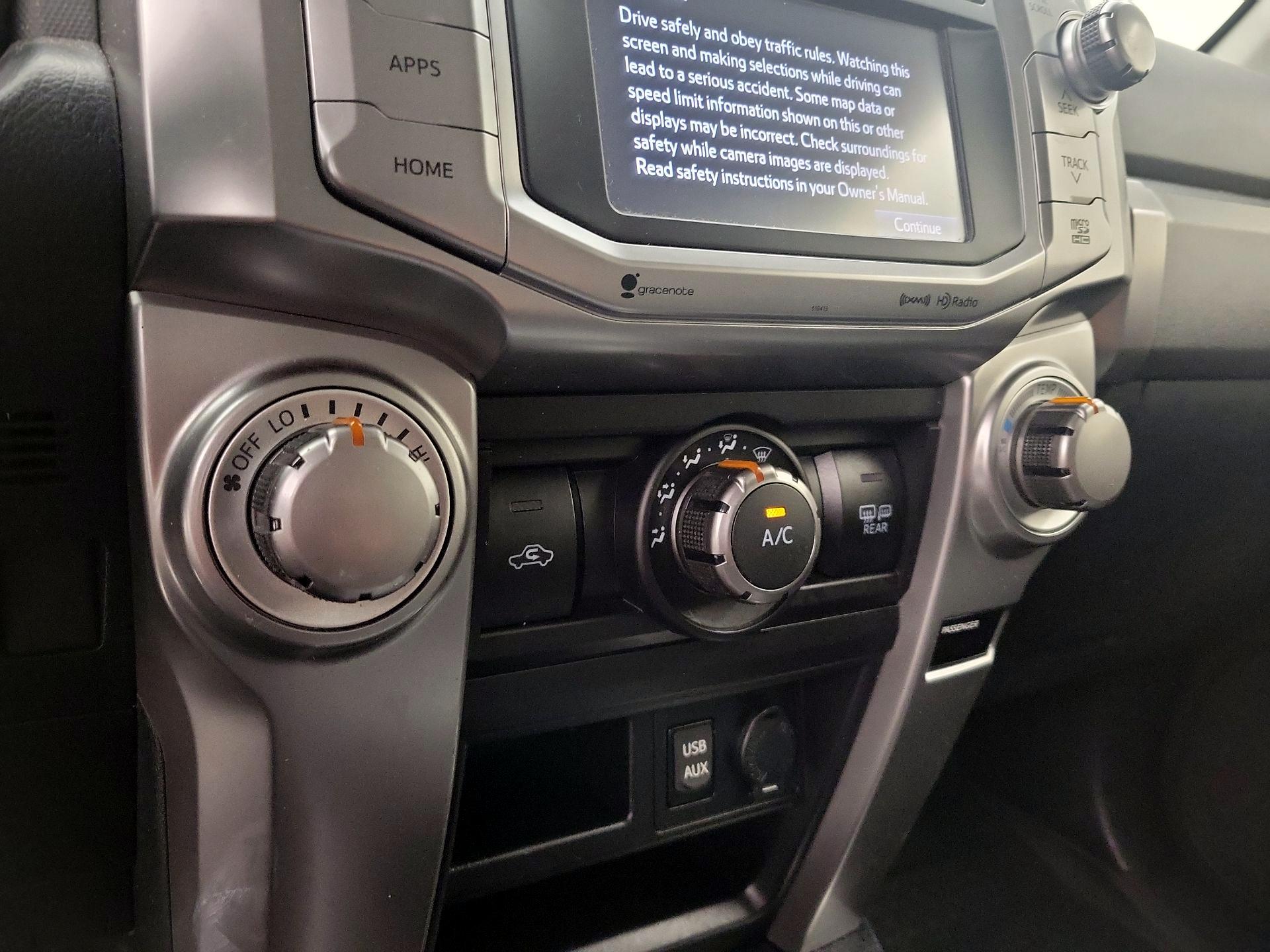 Thumbnail: 2019 Toyota 4Runner - 17