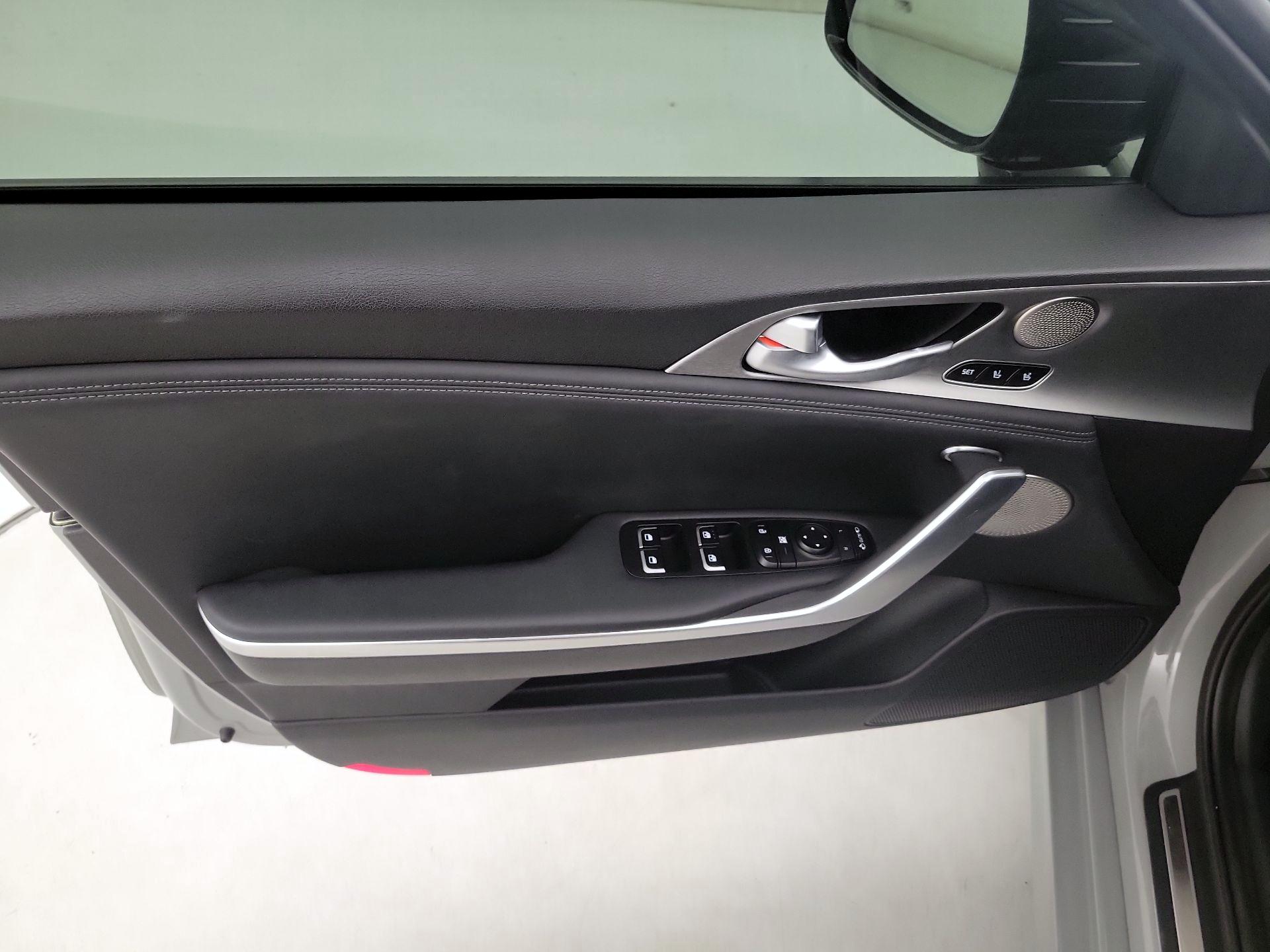 Thumbnail: 2019 Kia Stinger - 12