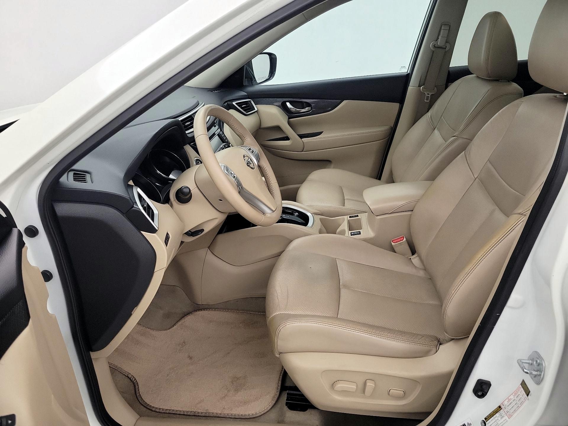 Thumbnail: 2015 Nissan Rogue - 11