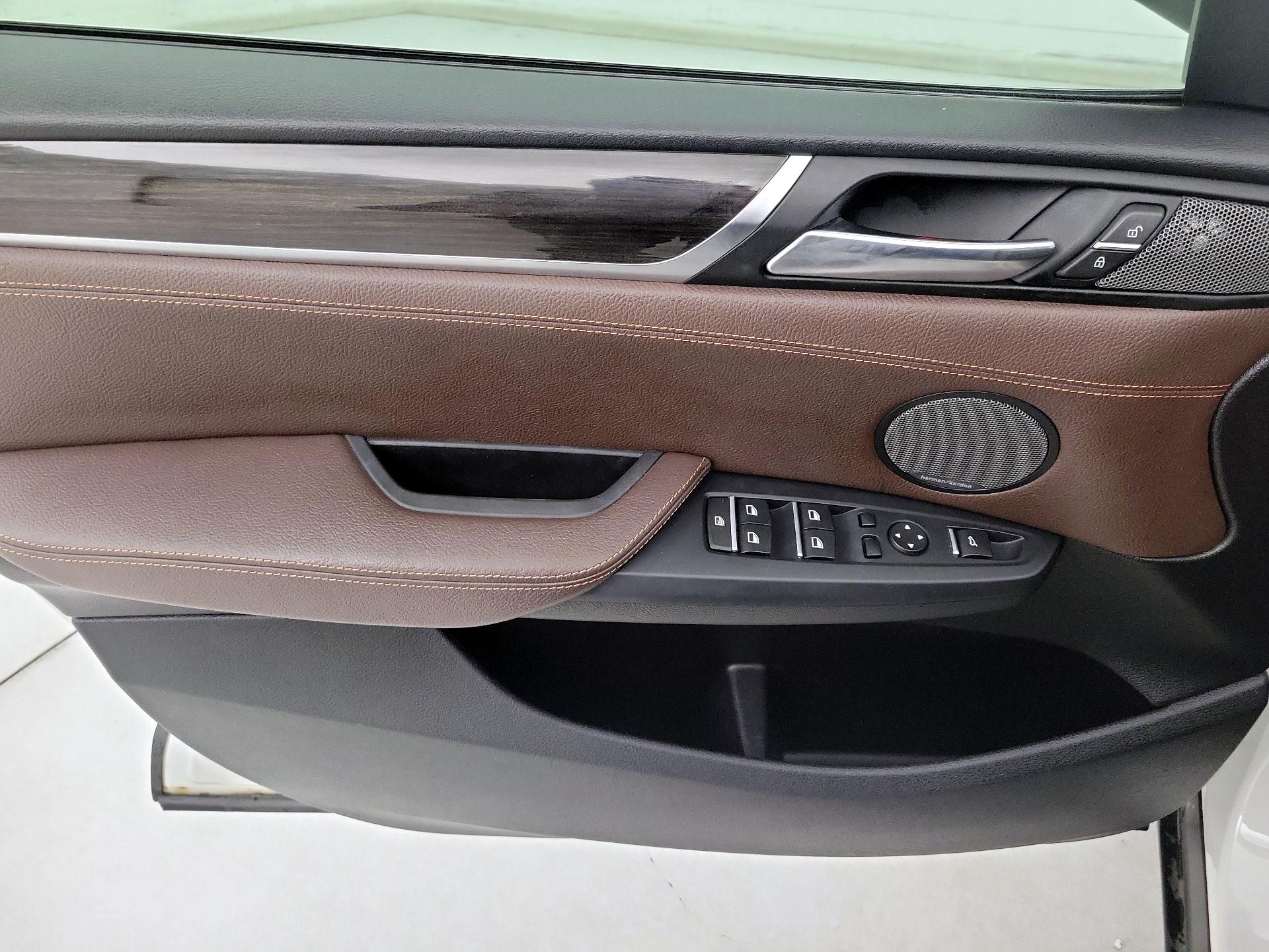 Thumbnail: 2016 BMW X3 - 12