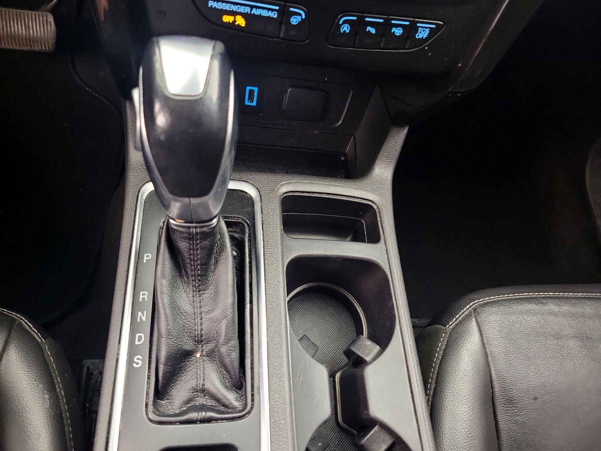 Thumbnail: 2019 Ford Escape - 18