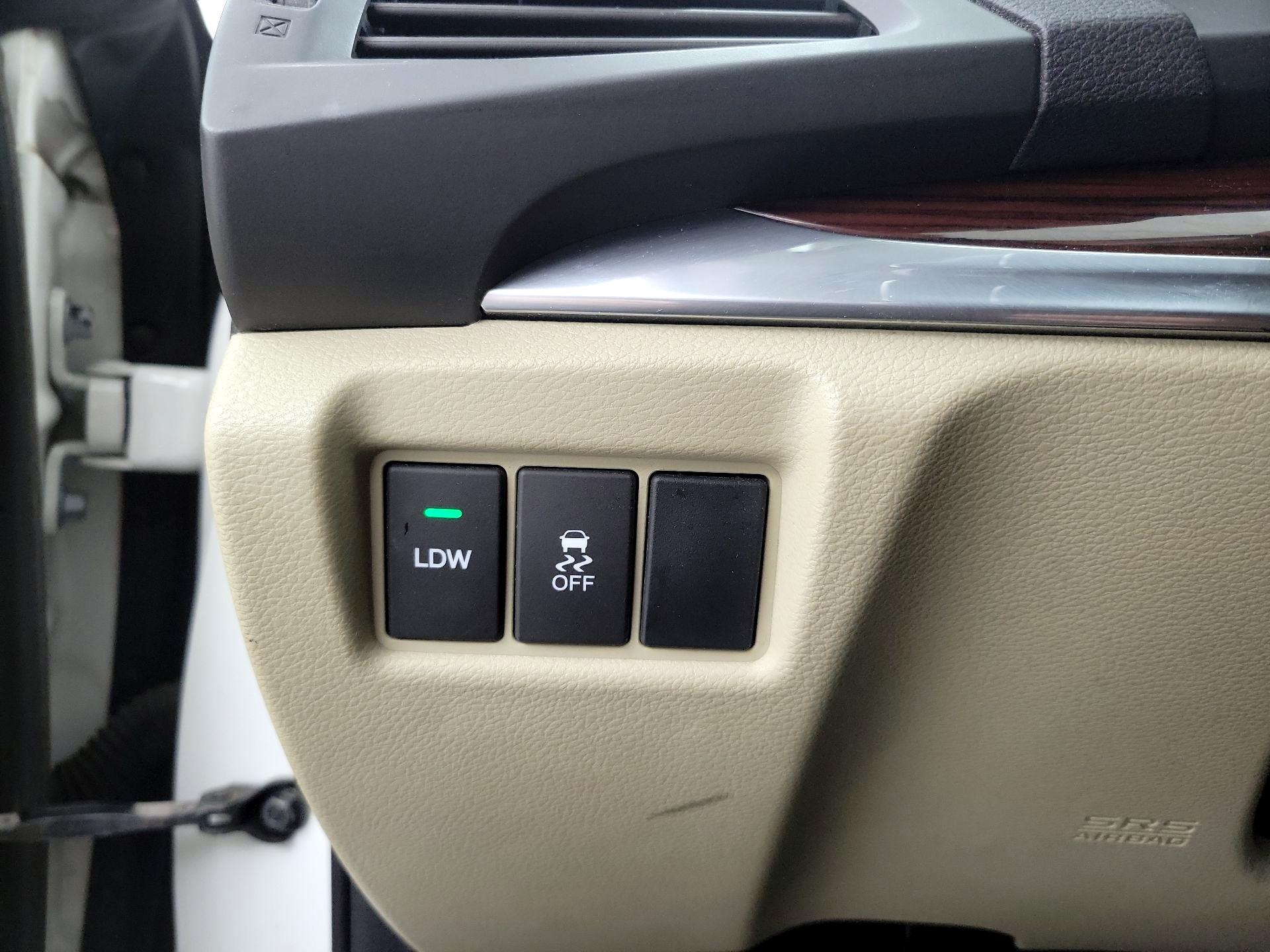 Thumbnail: 2014 Acura MDX - 13