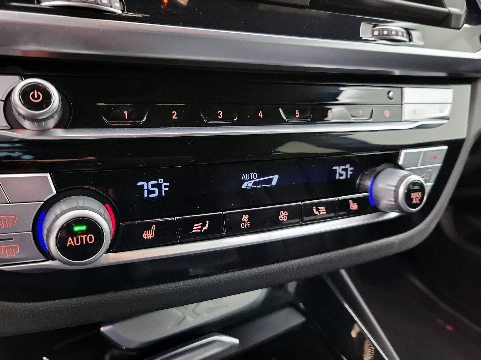 Thumbnail: 2021 BMW X3 - 17