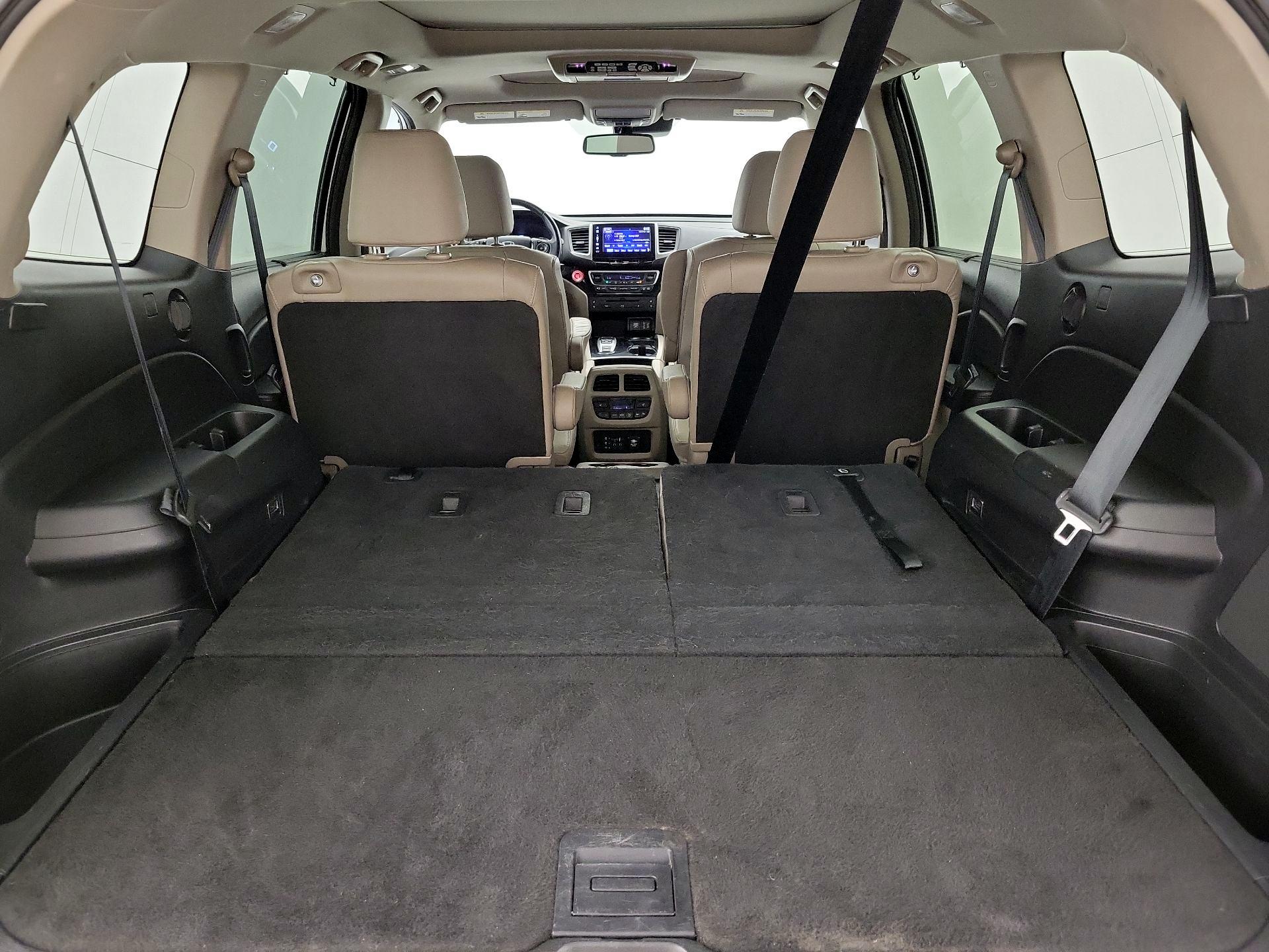 Thumbnail: 2018 Honda Pilot - 20