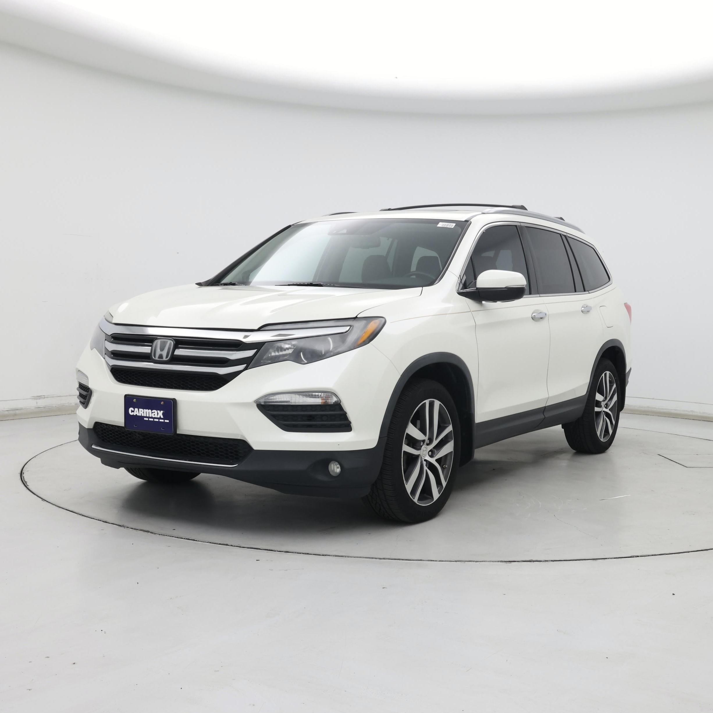 Thumbnail: 2018 Honda Pilot - 4