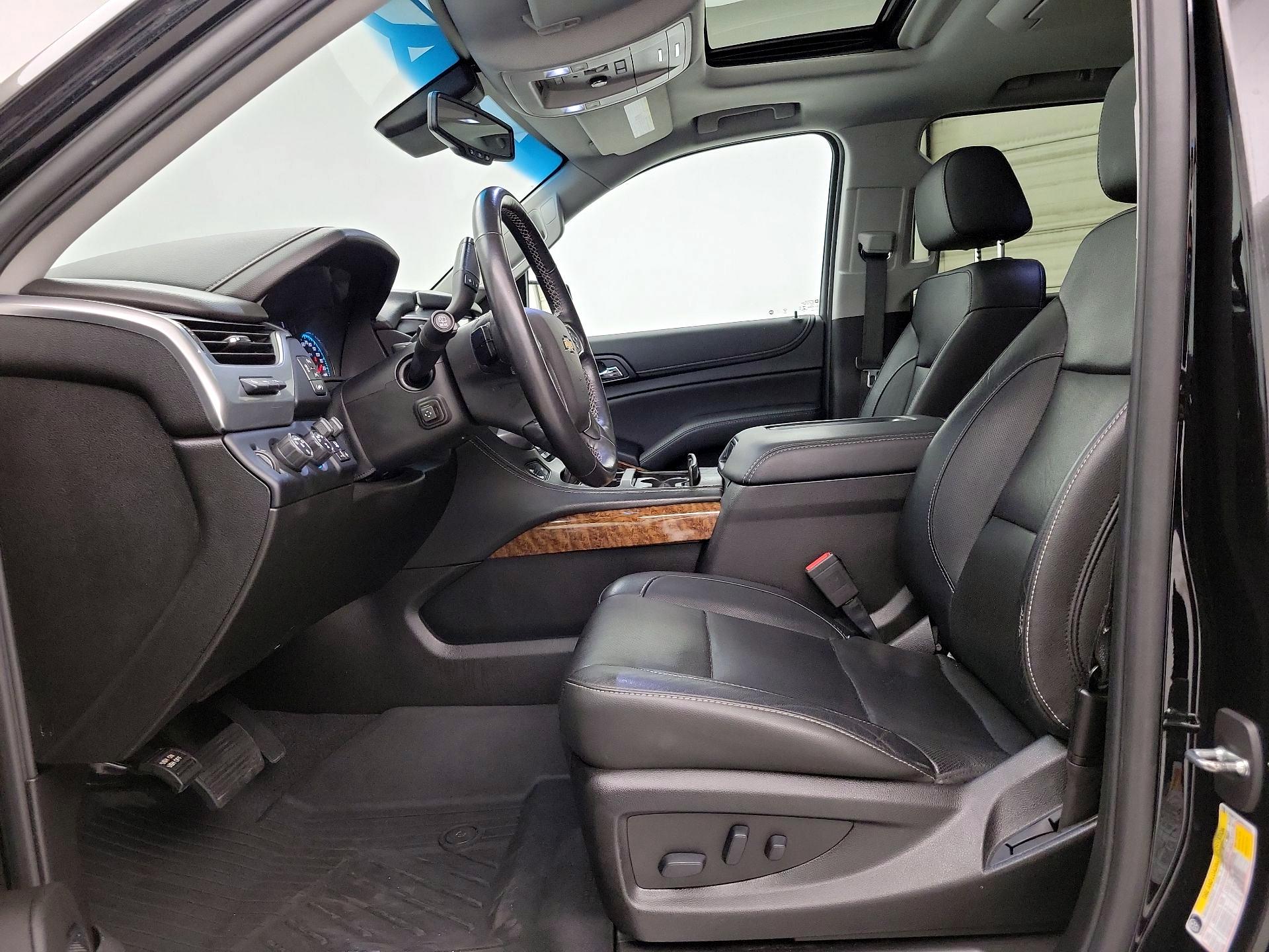 Thumbnail: 2019 Chevrolet Tahoe - 11