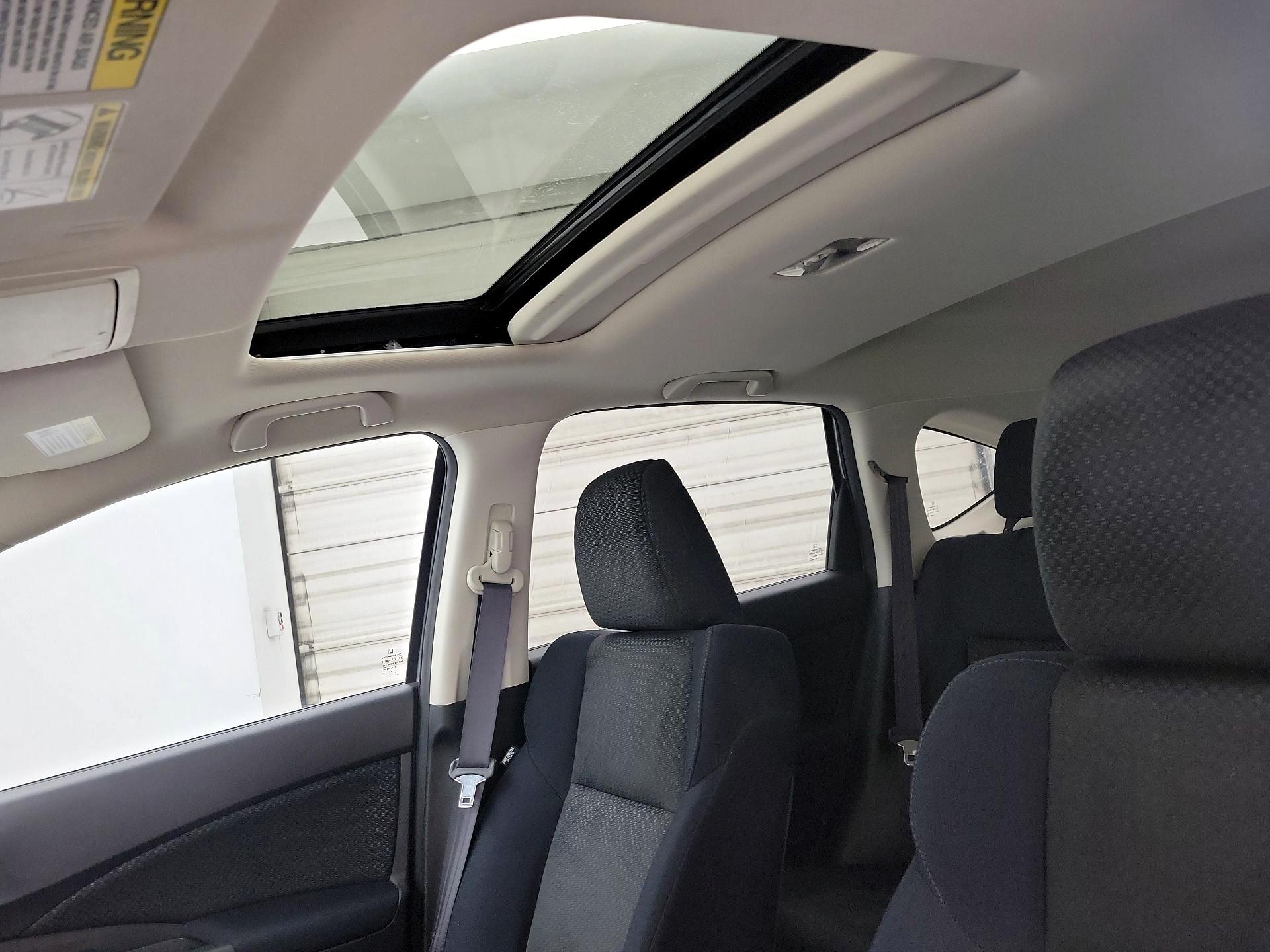 Thumbnail: 2015 Honda CR-V - 18