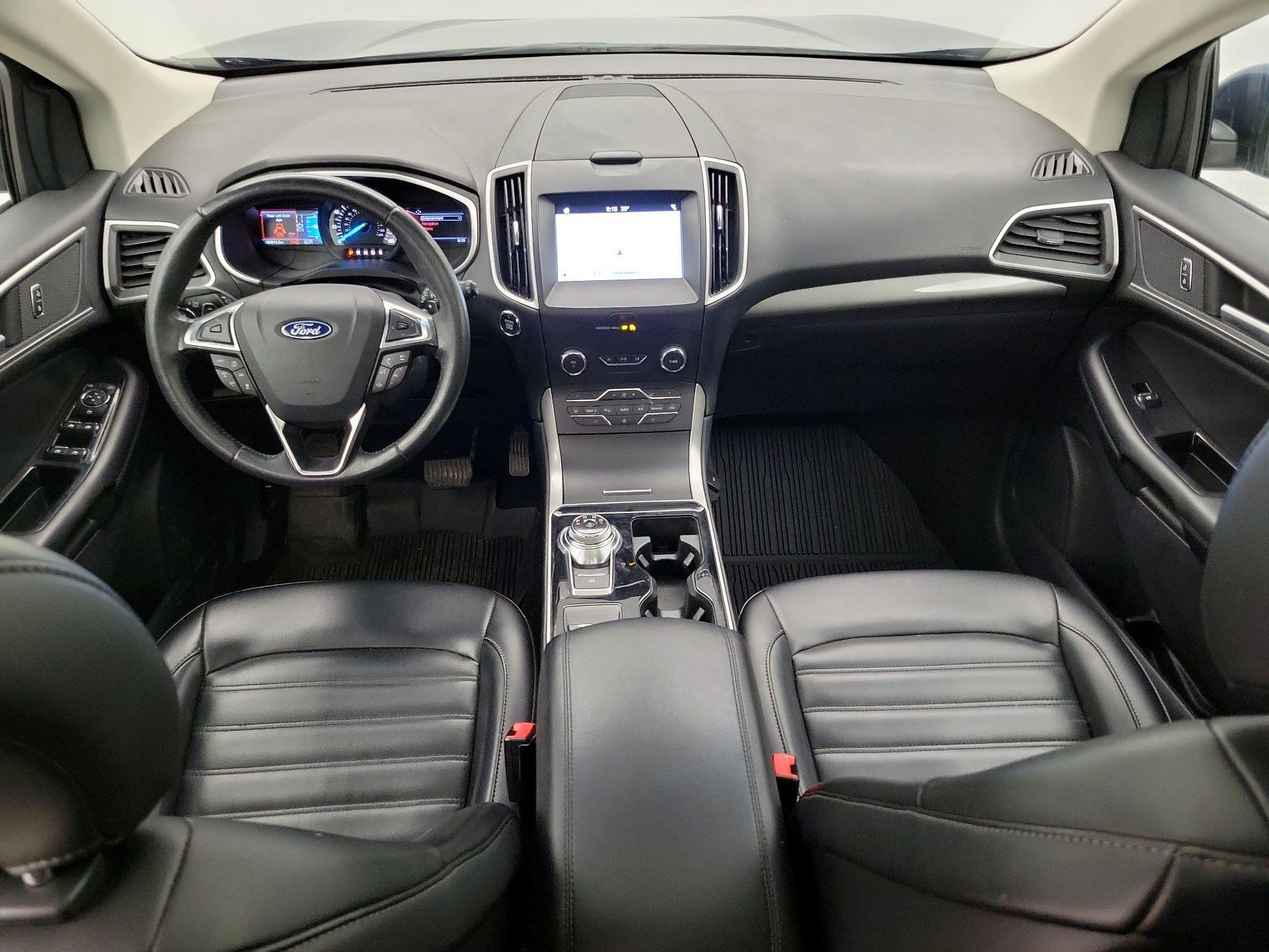 Thumbnail: 2019 Ford Edge - 9