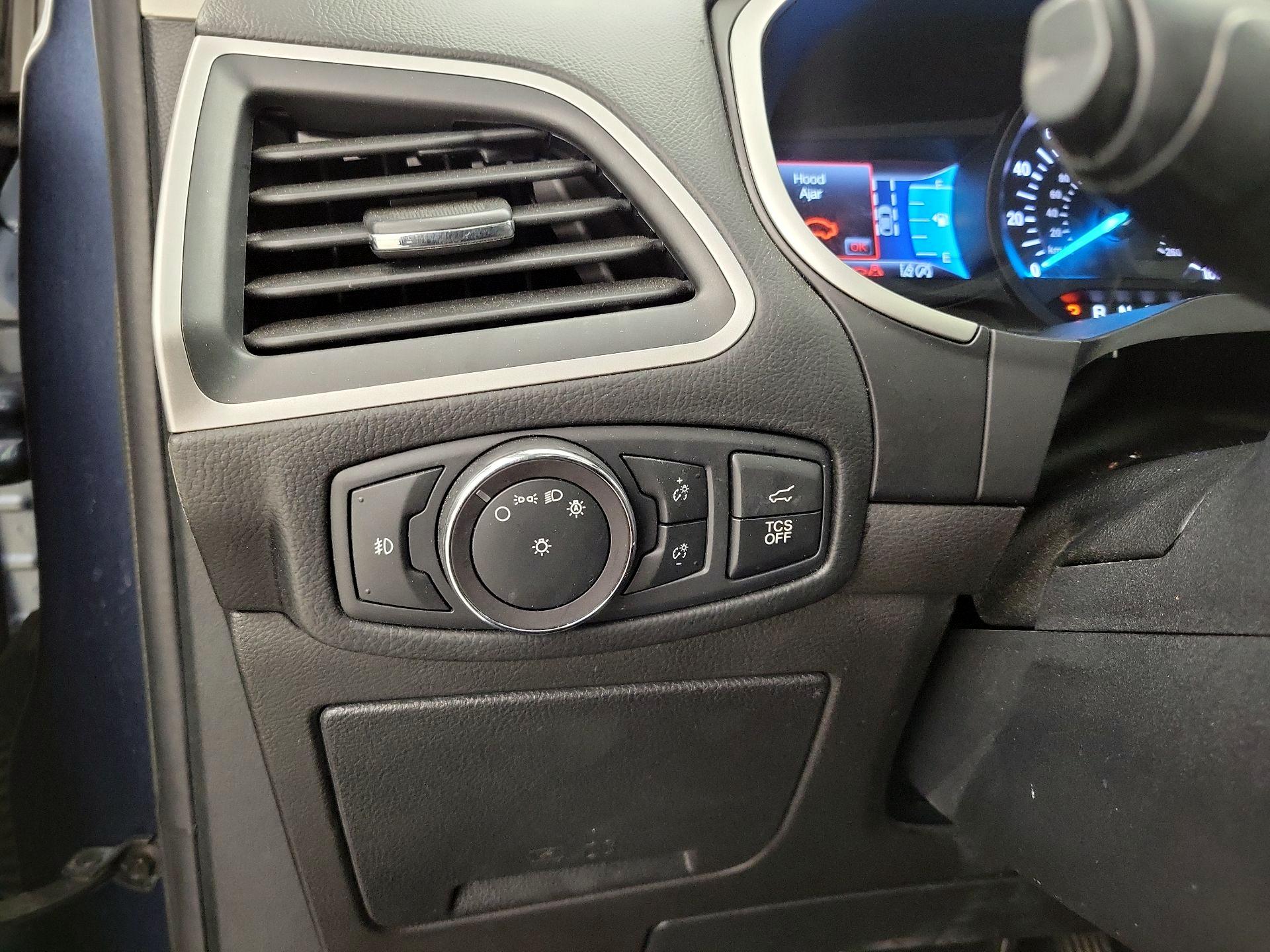 Thumbnail: 2019 Ford Edge - 13