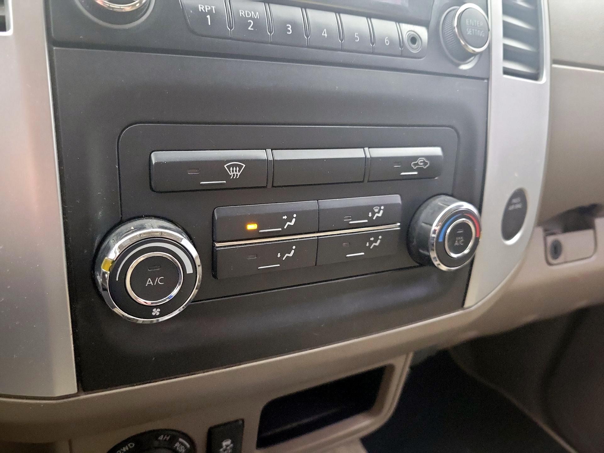 Thumbnail: 2014 Nissan Frontier - 15