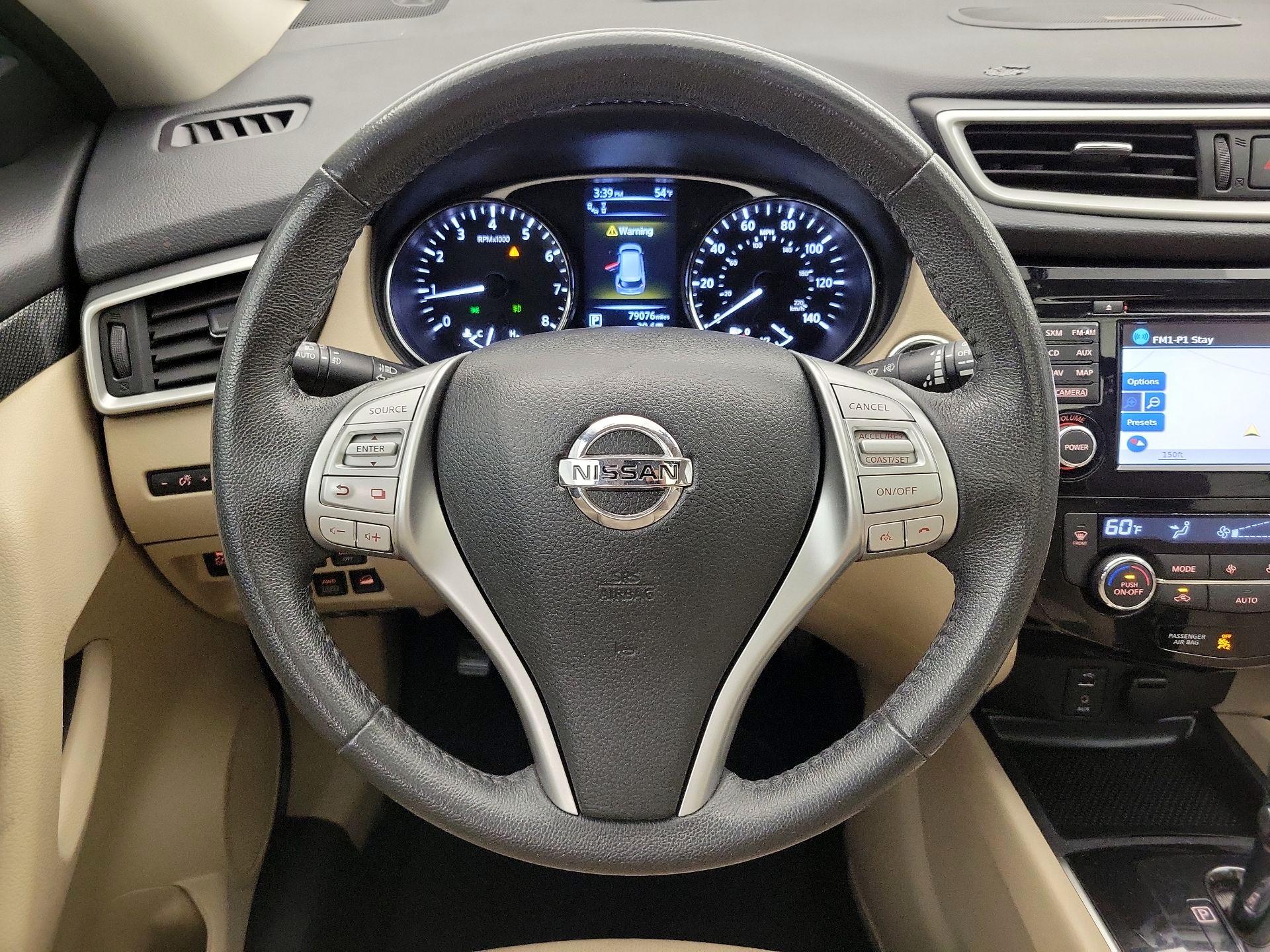 Thumbnail: 2016 Nissan Rogue - 10