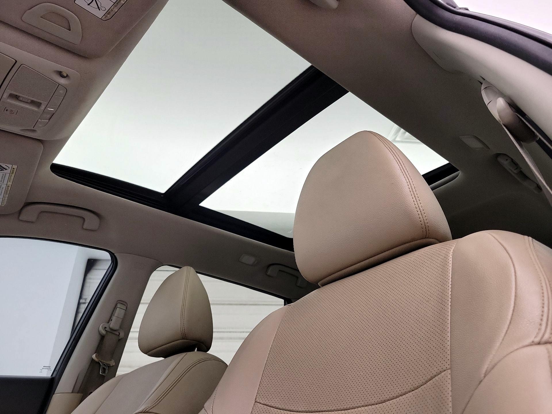 Thumbnail: 2016 Nissan Rogue - 20