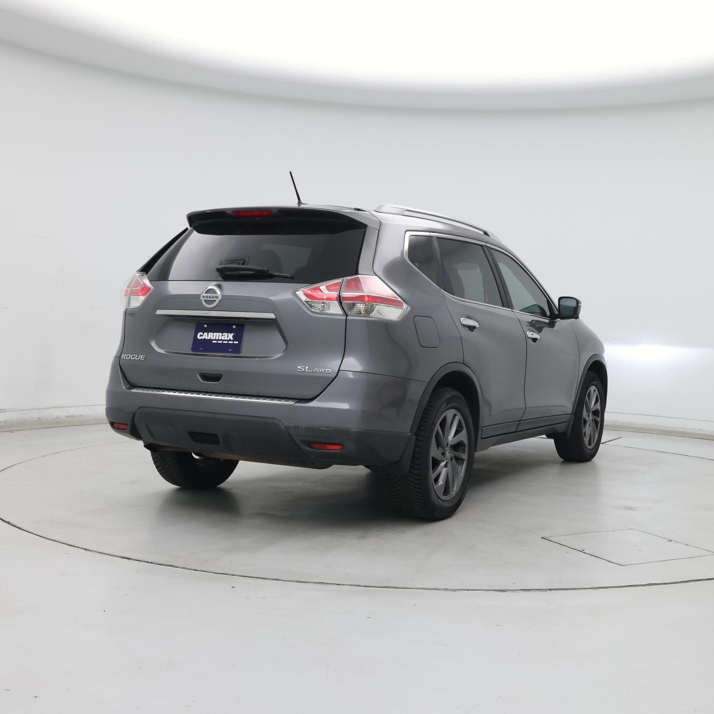 Thumbnail: 2016 Nissan Rogue - 8