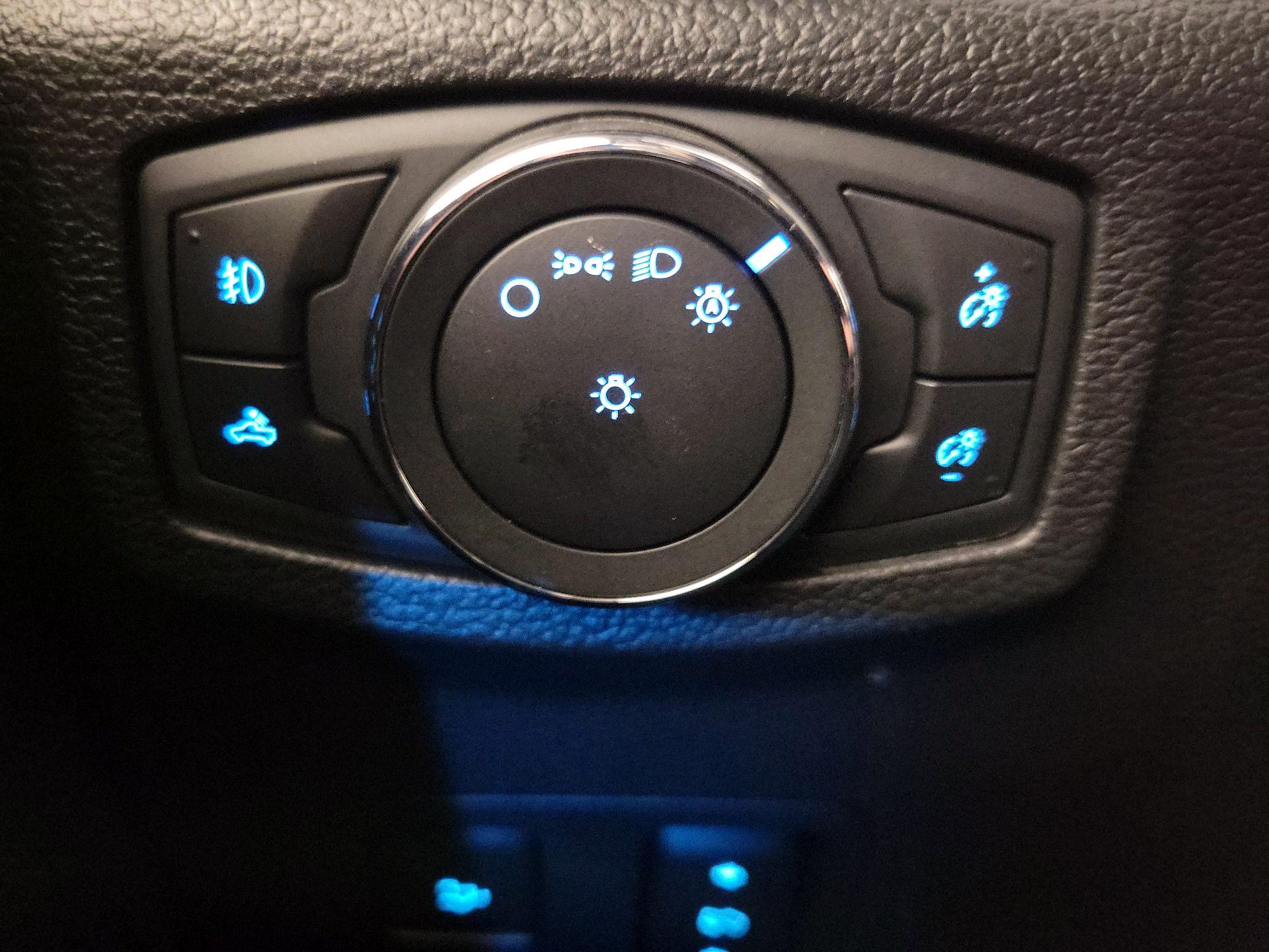 Thumbnail: 2019 Ford F-350 - 13