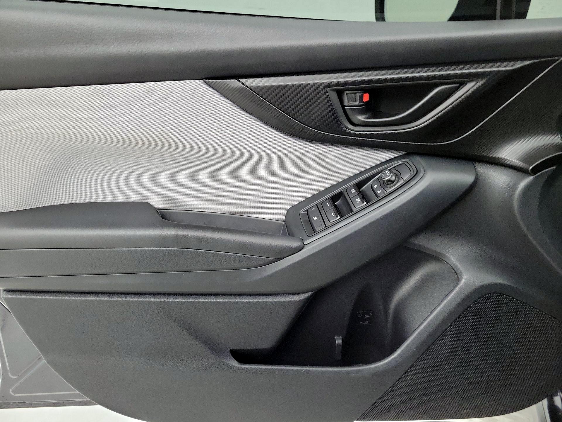 Thumbnail: 2018 Subaru Crosstrek - 12