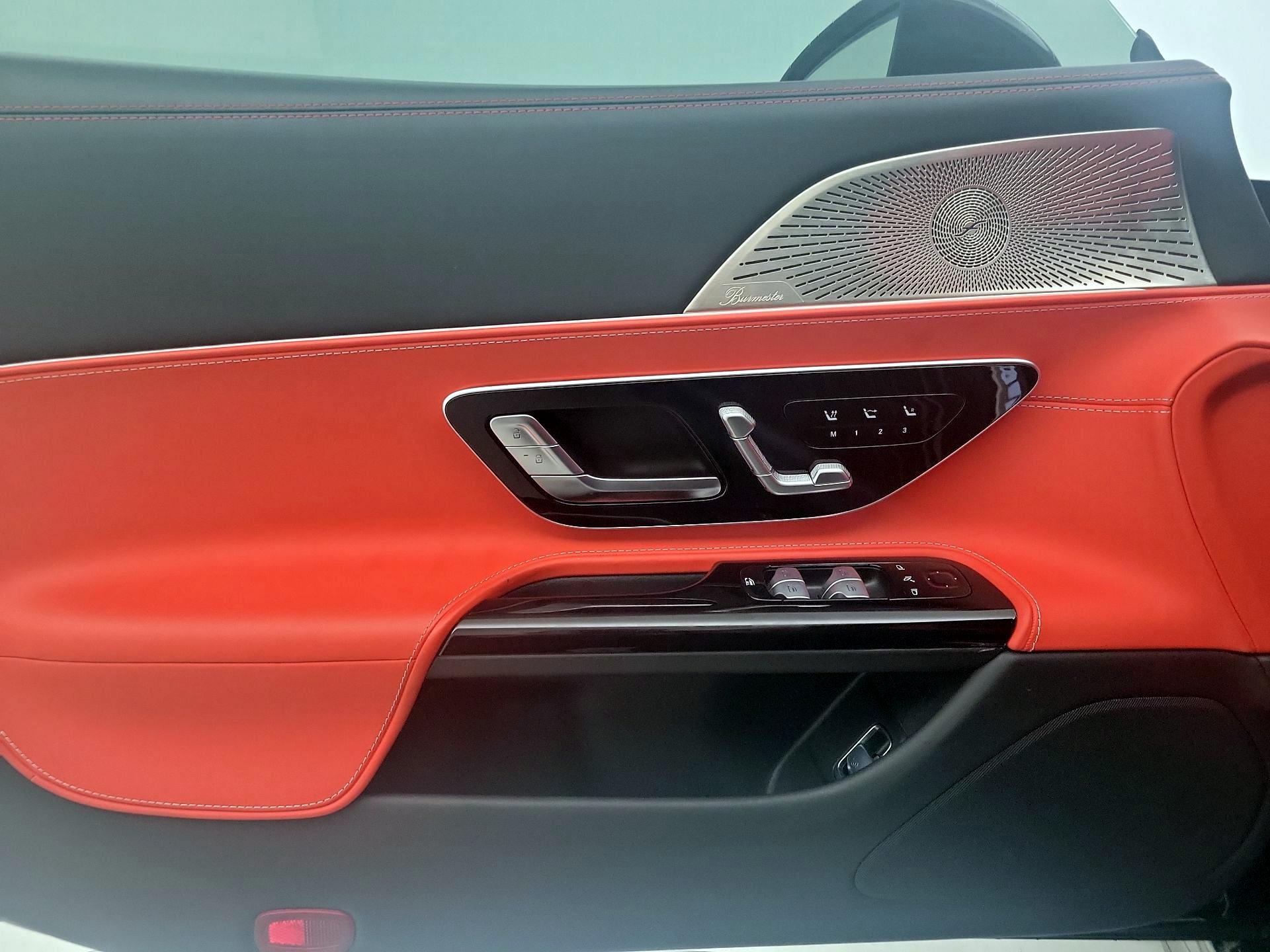 Thumbnail: 2023 Mercedes-Benz SL-Class - 12