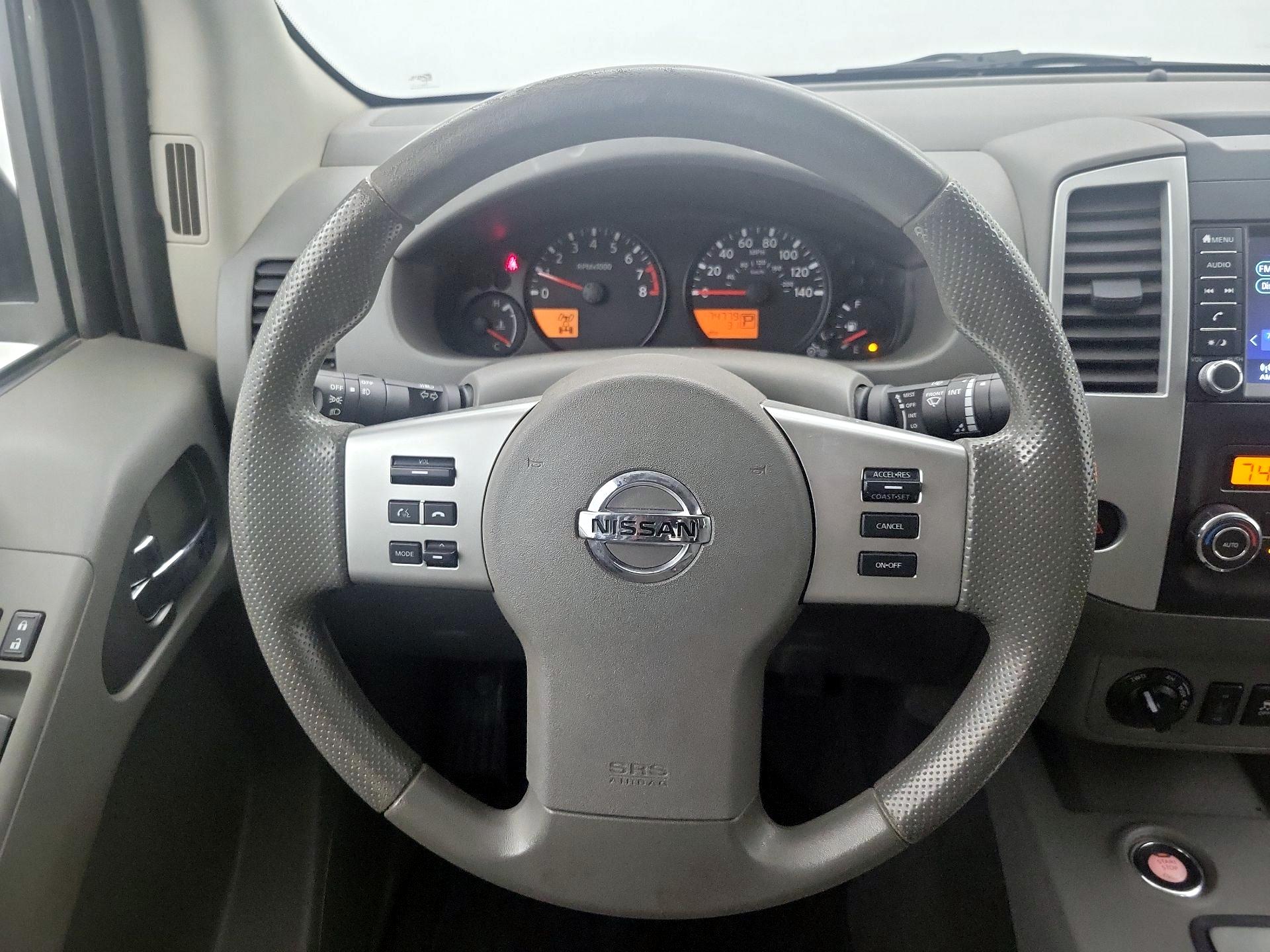 Thumbnail: 2020 Nissan Frontier - 10