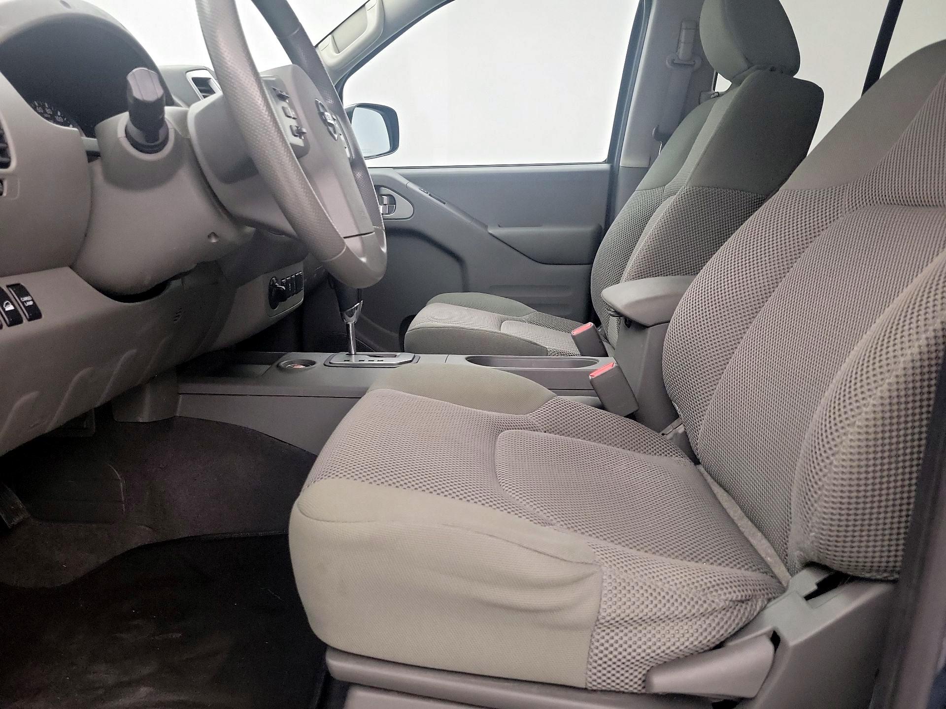 Thumbnail: 2020 Nissan Frontier - 11