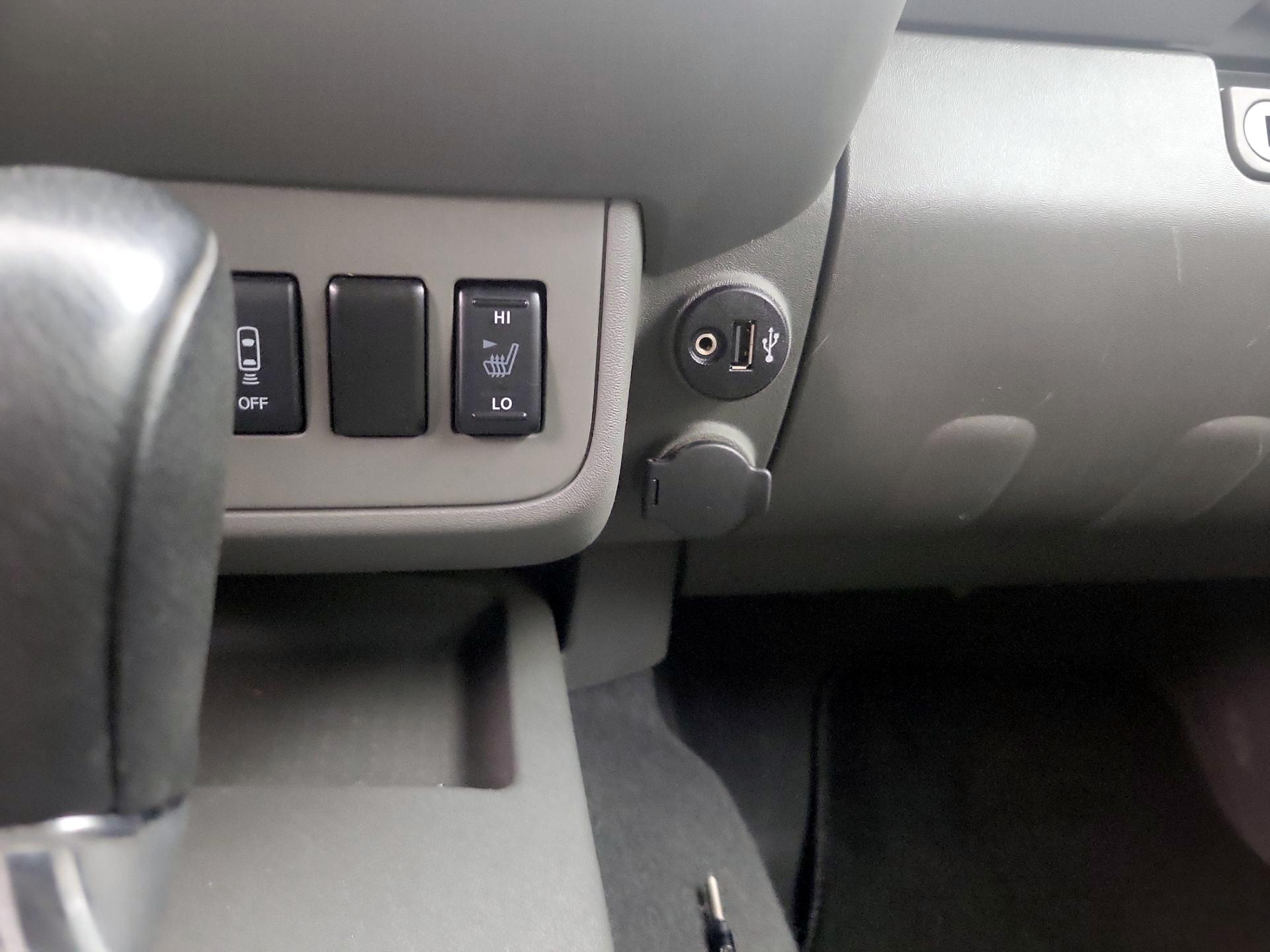 Thumbnail: 2020 Nissan Frontier - 18