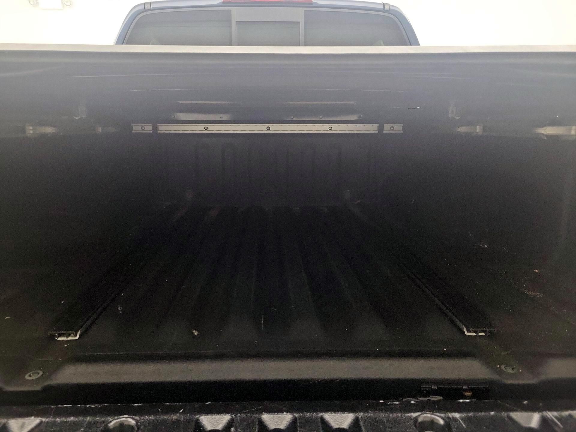 Thumbnail: 2020 Nissan Frontier - 20