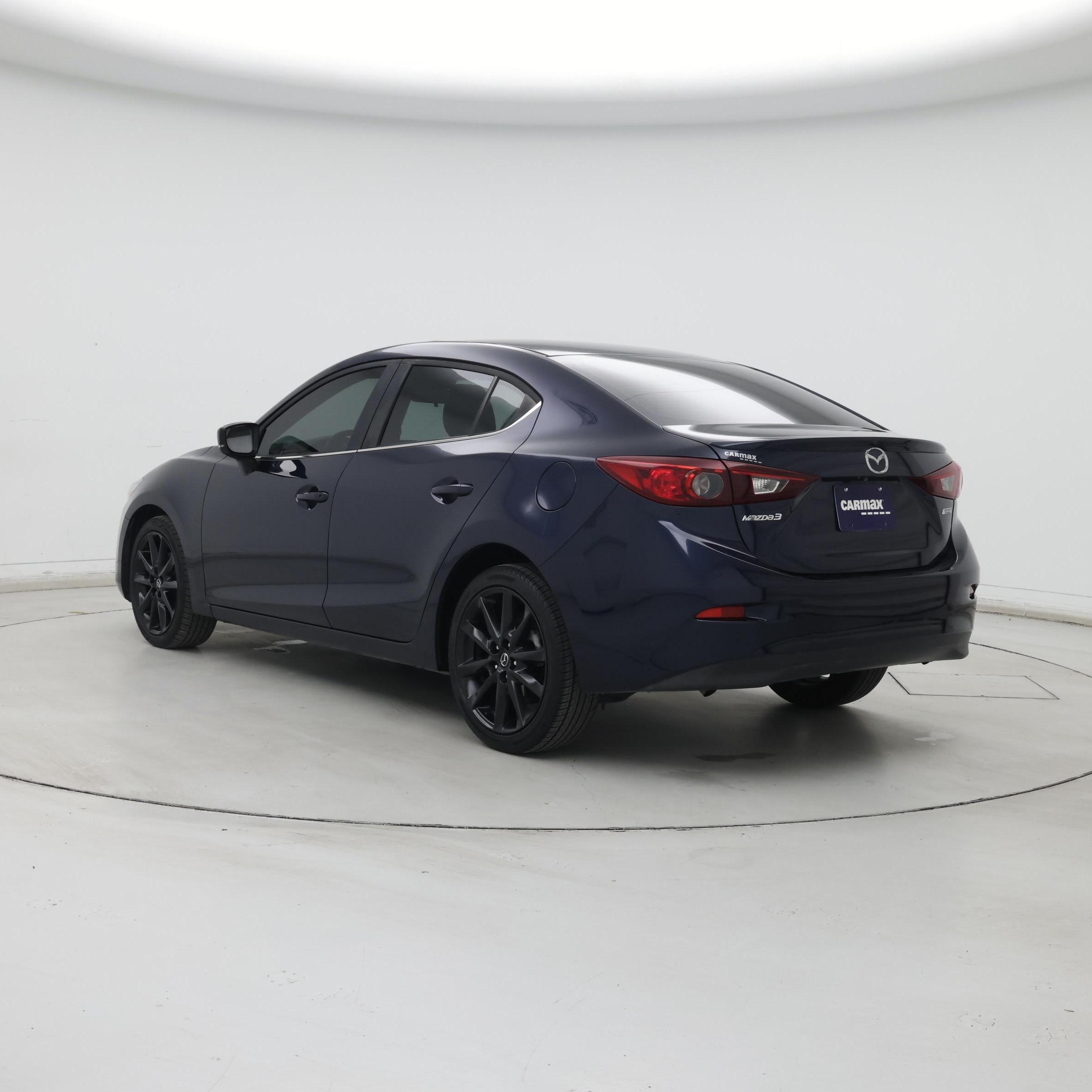 Thumbnail: 2018 Mazda Mazda3 - 2