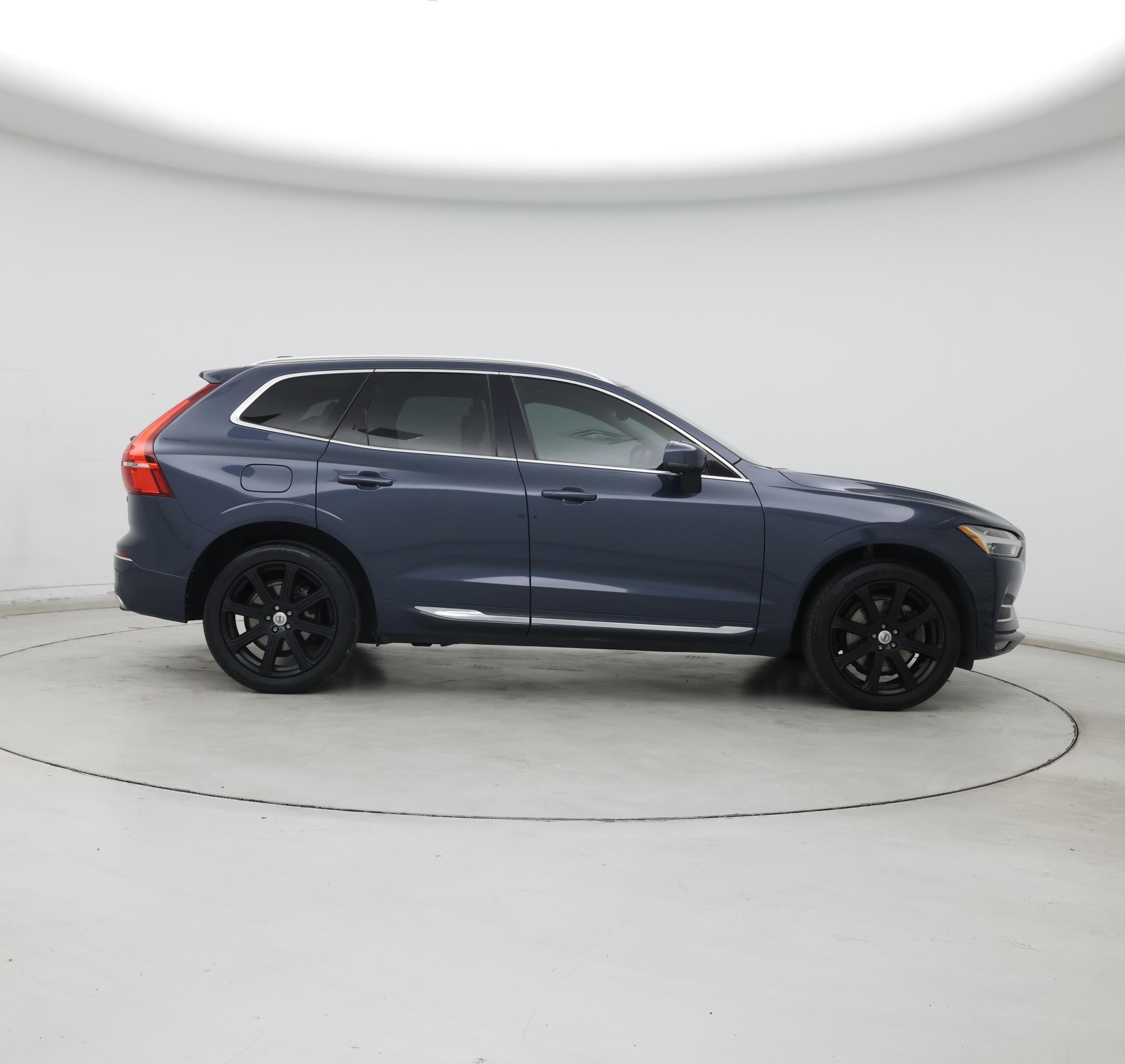 Thumbnail: 2018 Volvo XC60 - 7