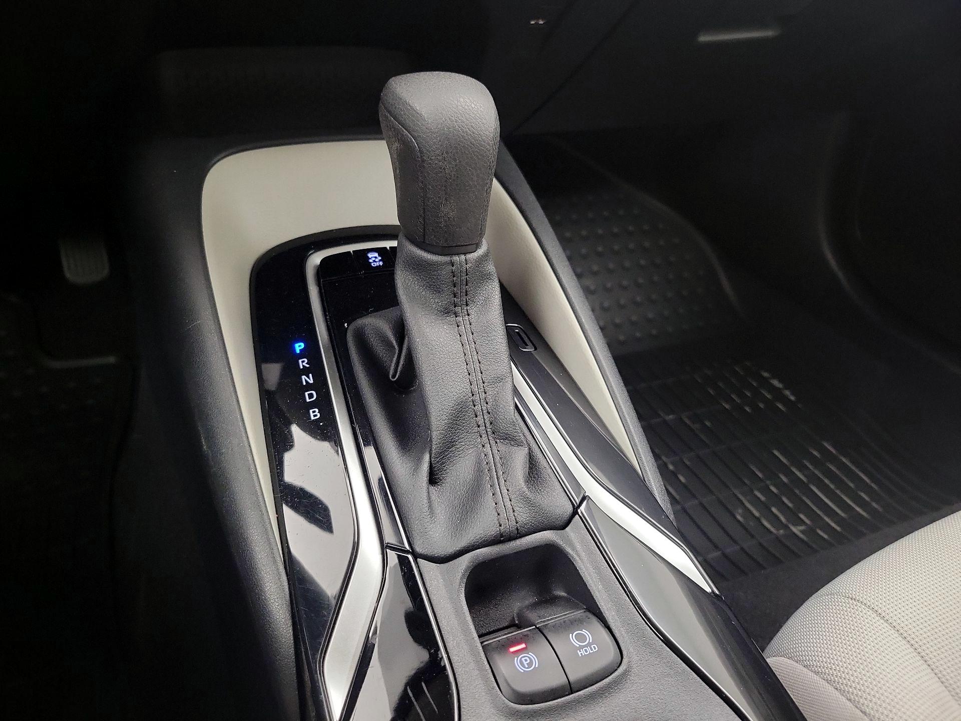 Thumbnail: 2022 Toyota Corolla - 18