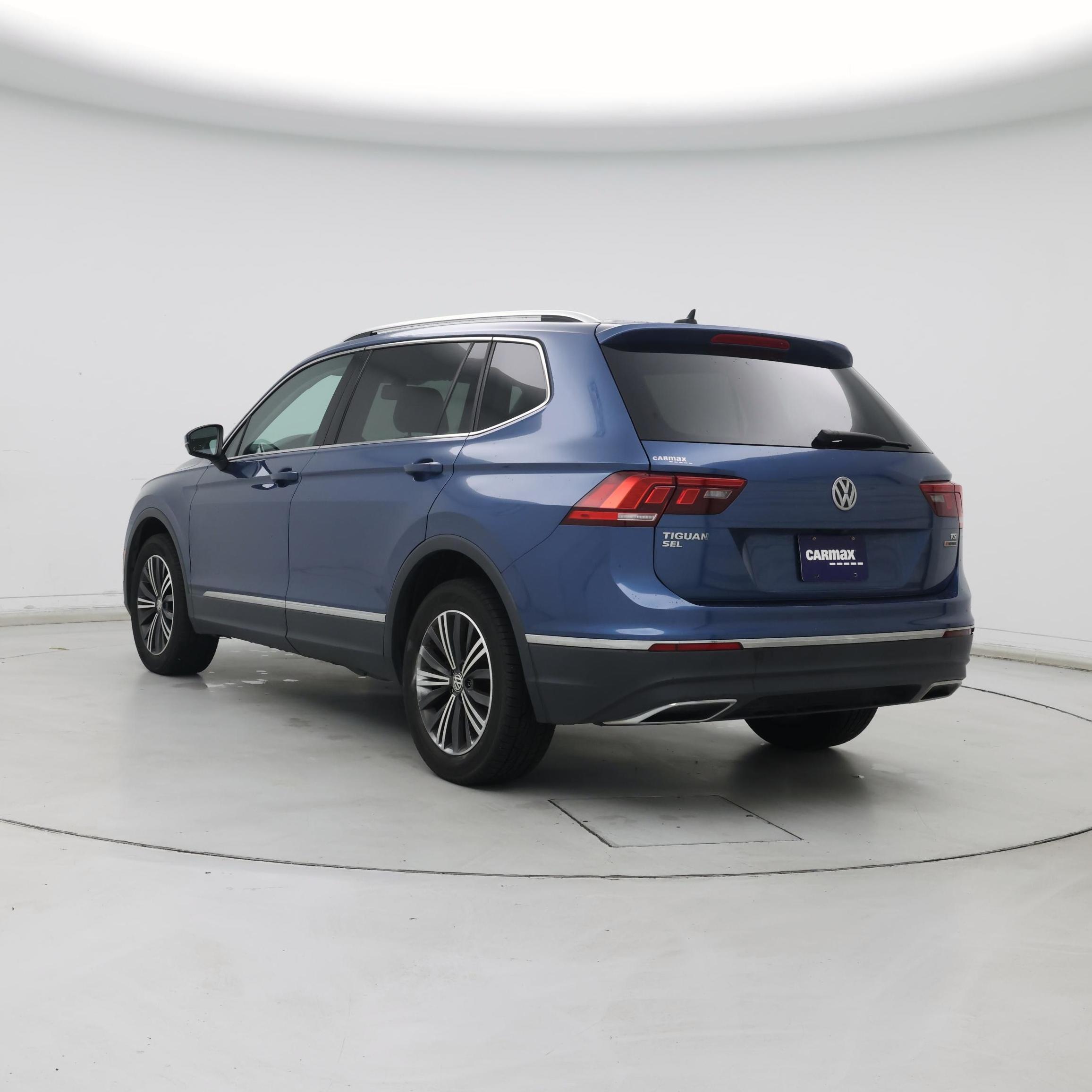 Thumbnail: 2018 Volkswagen Tiguan - 2