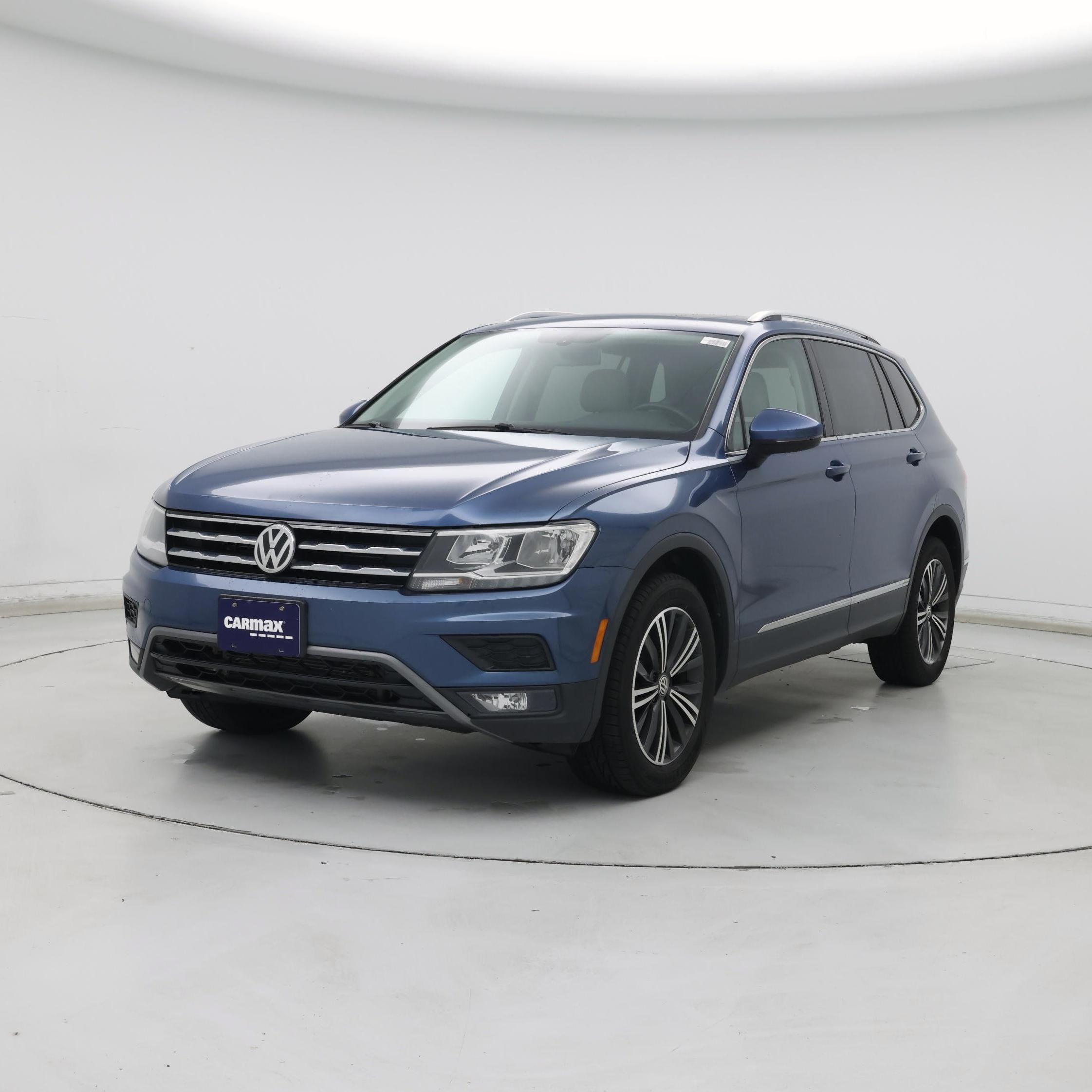 Thumbnail: 2018 Volkswagen Tiguan - 4