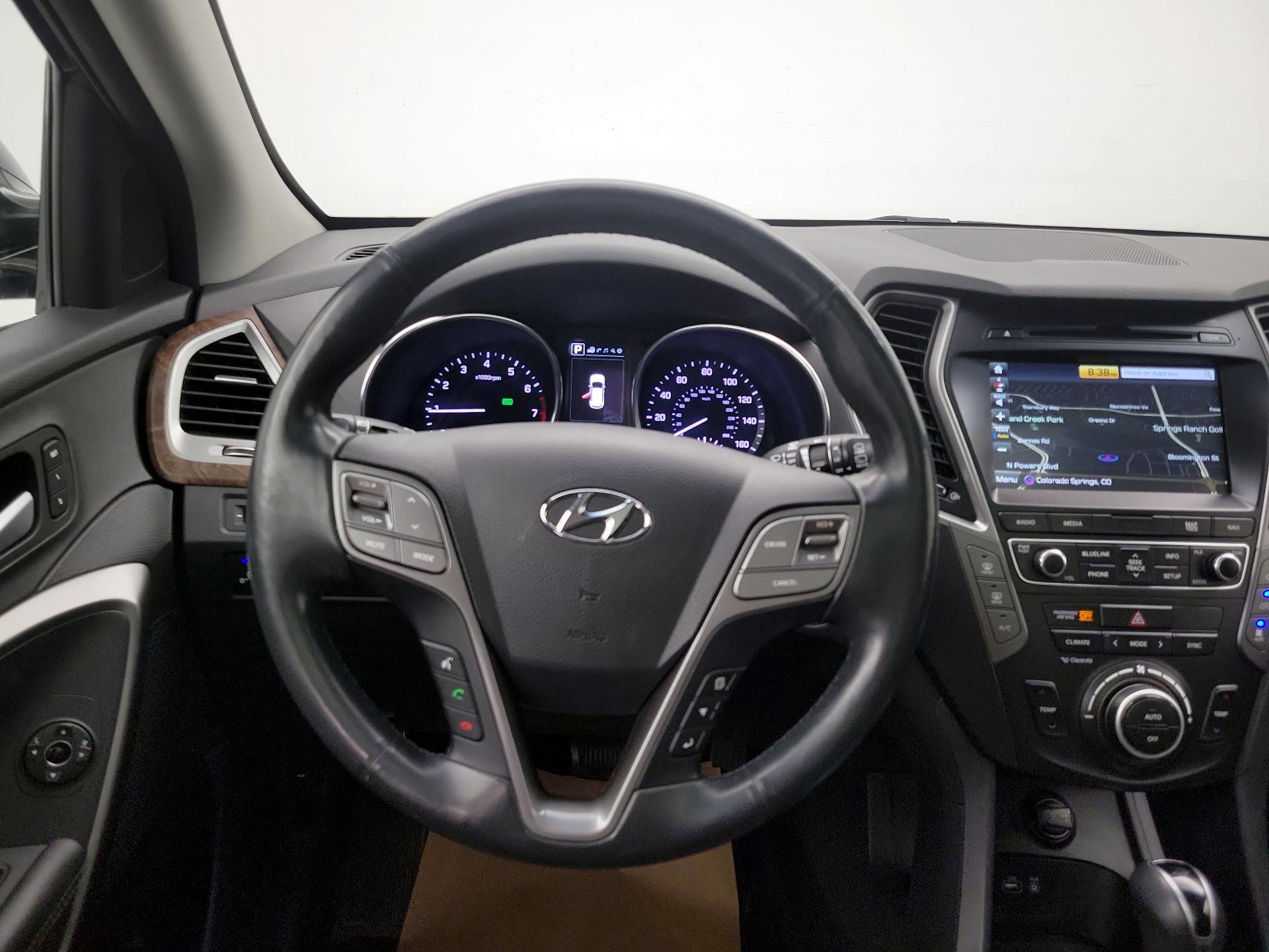 Thumbnail: 2017 Hyundai Santa Fe - 10