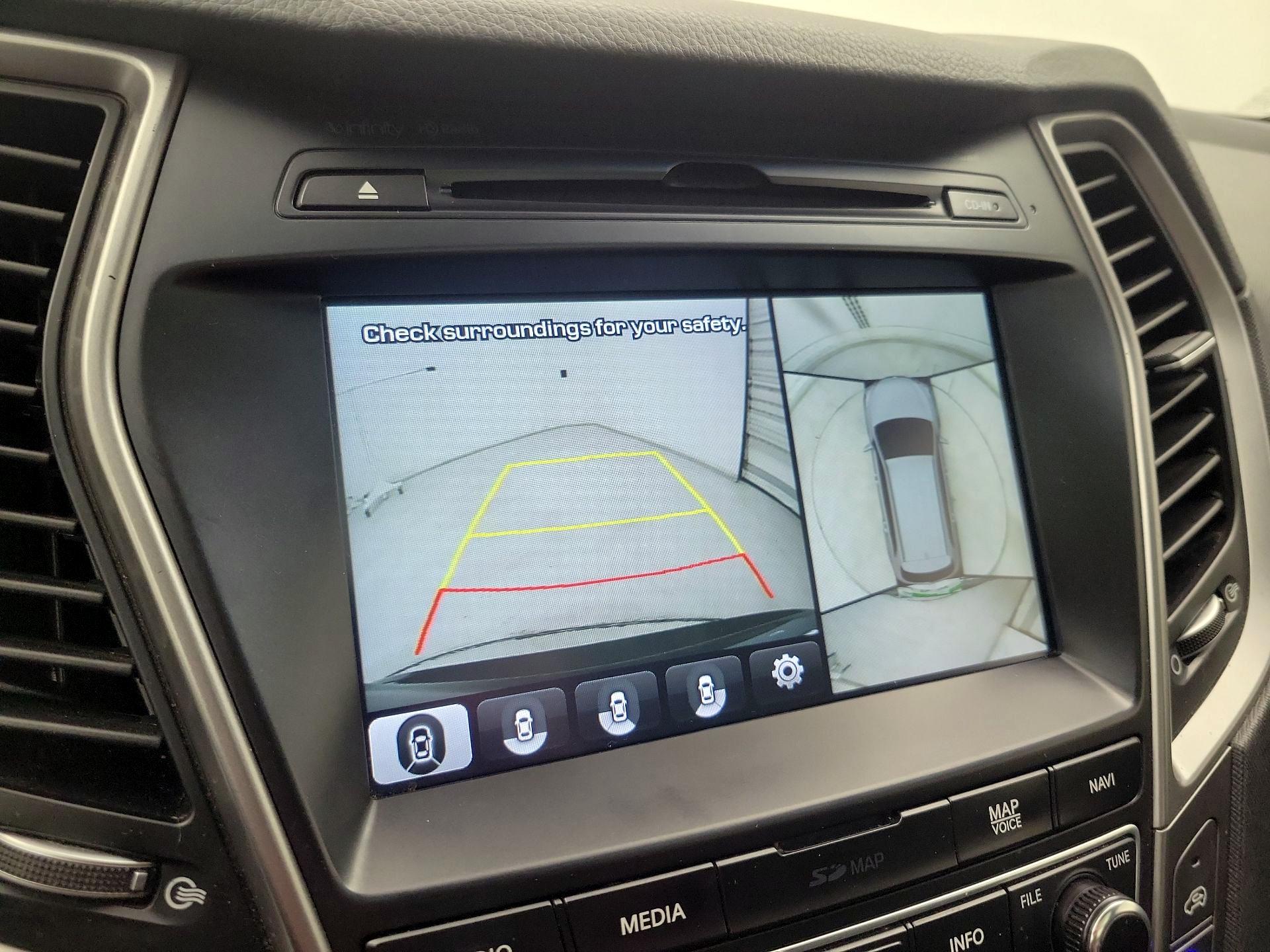 Thumbnail: 2017 Hyundai Santa Fe - 15