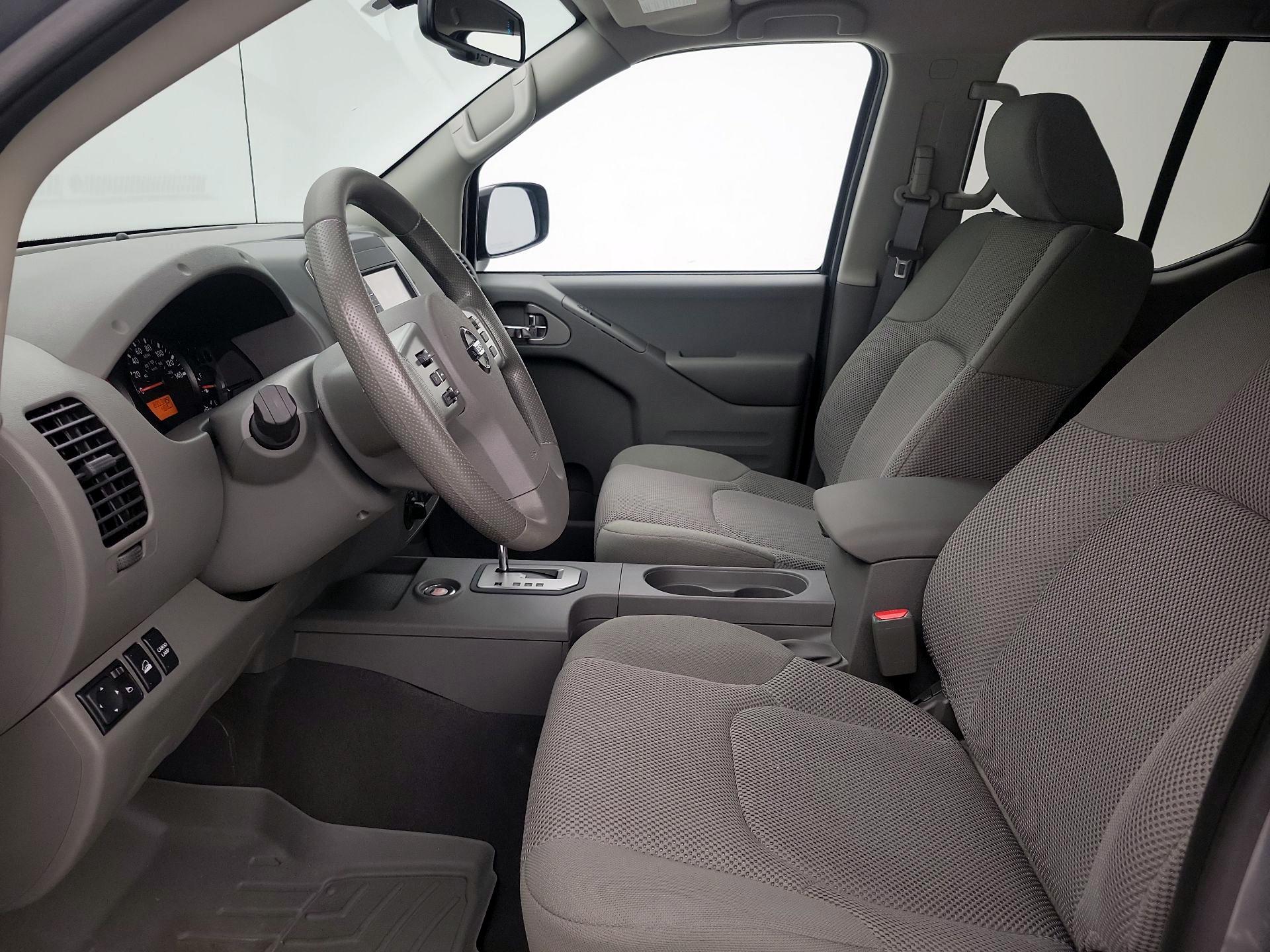 Thumbnail: 2020 Nissan Frontier - 11