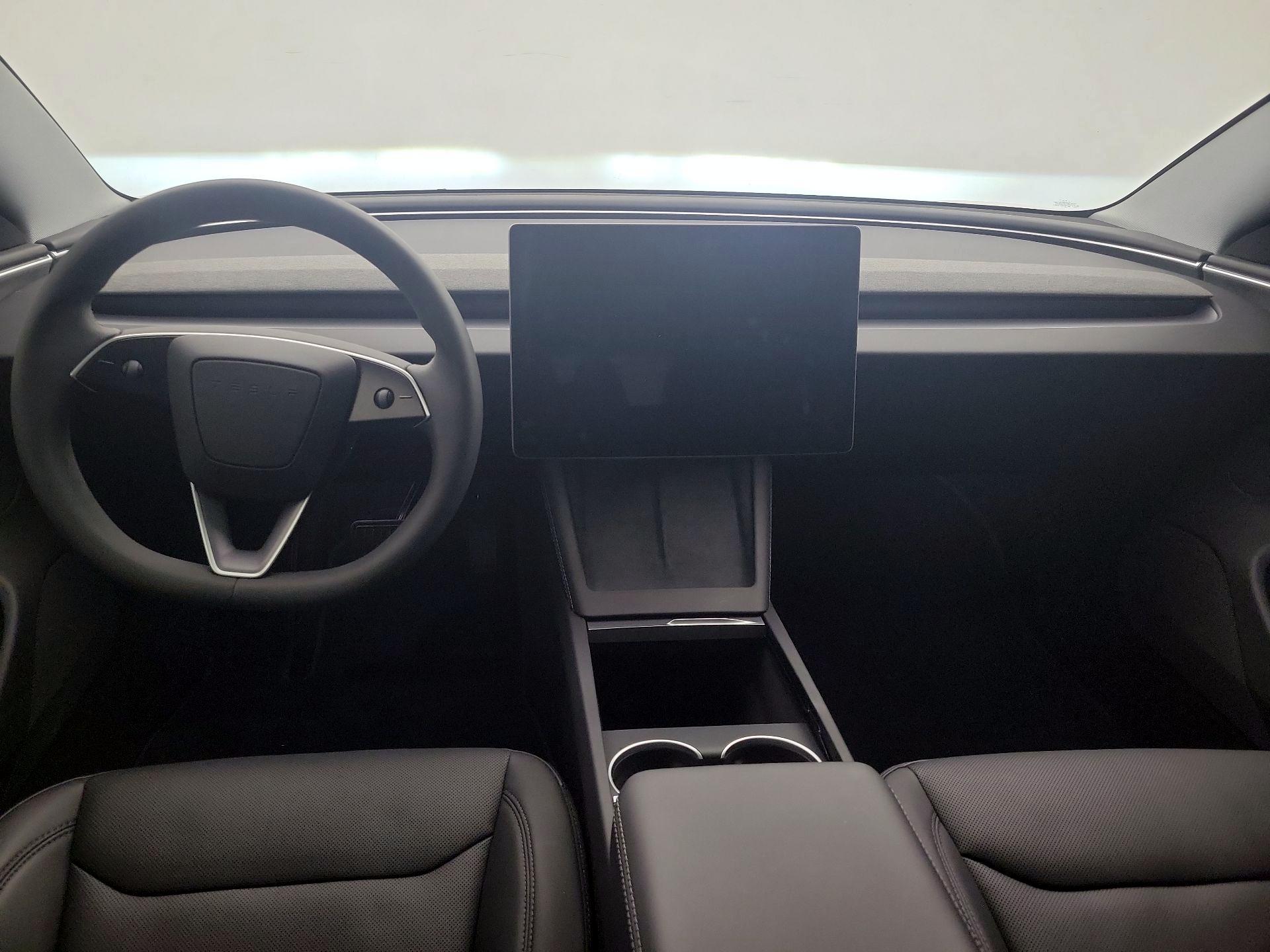Thumbnail: 2025 Tesla Model 3 - 9