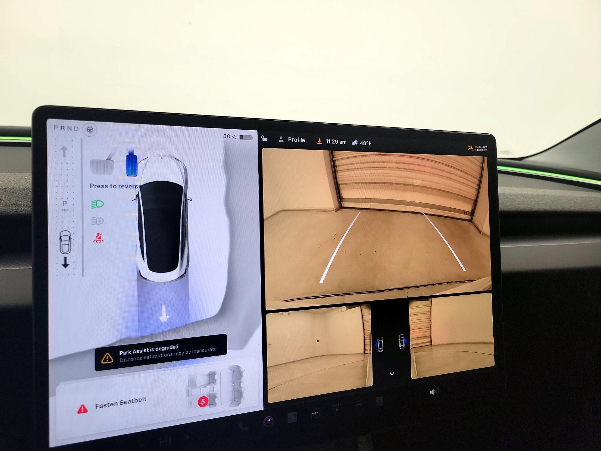 Thumbnail: 2025 Tesla Model 3 - 14